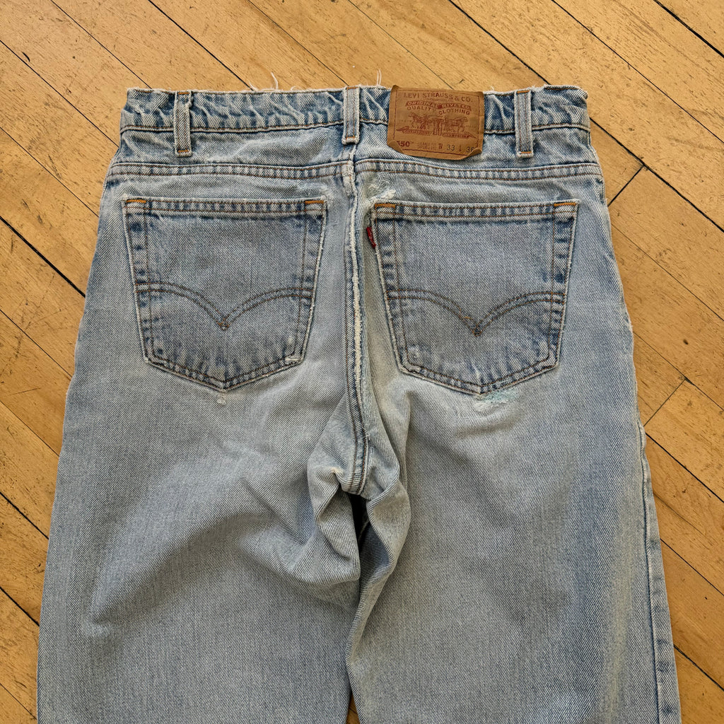 Vintage Levi 550 Light wash denim Jeans Sz 33x36