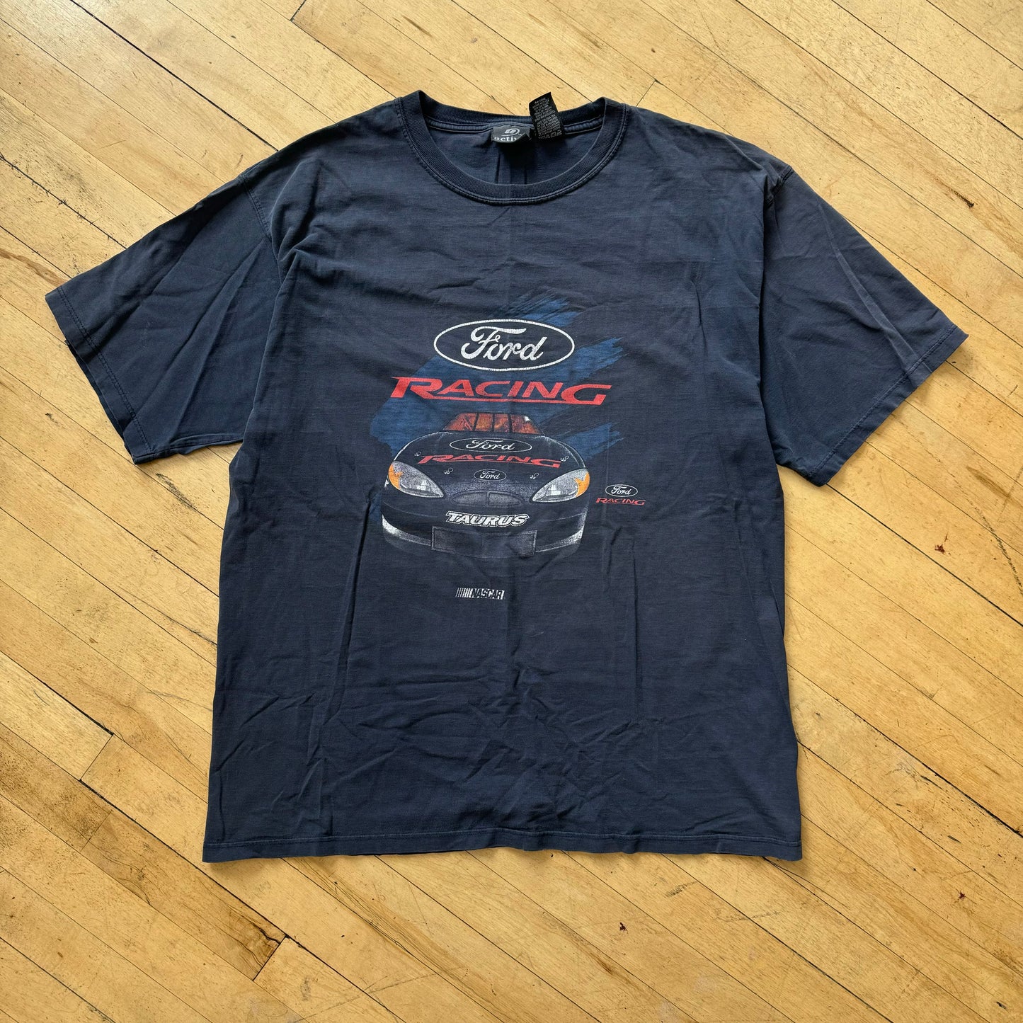 Vintage Ford Racing NASCAR T-shirt Sz XL