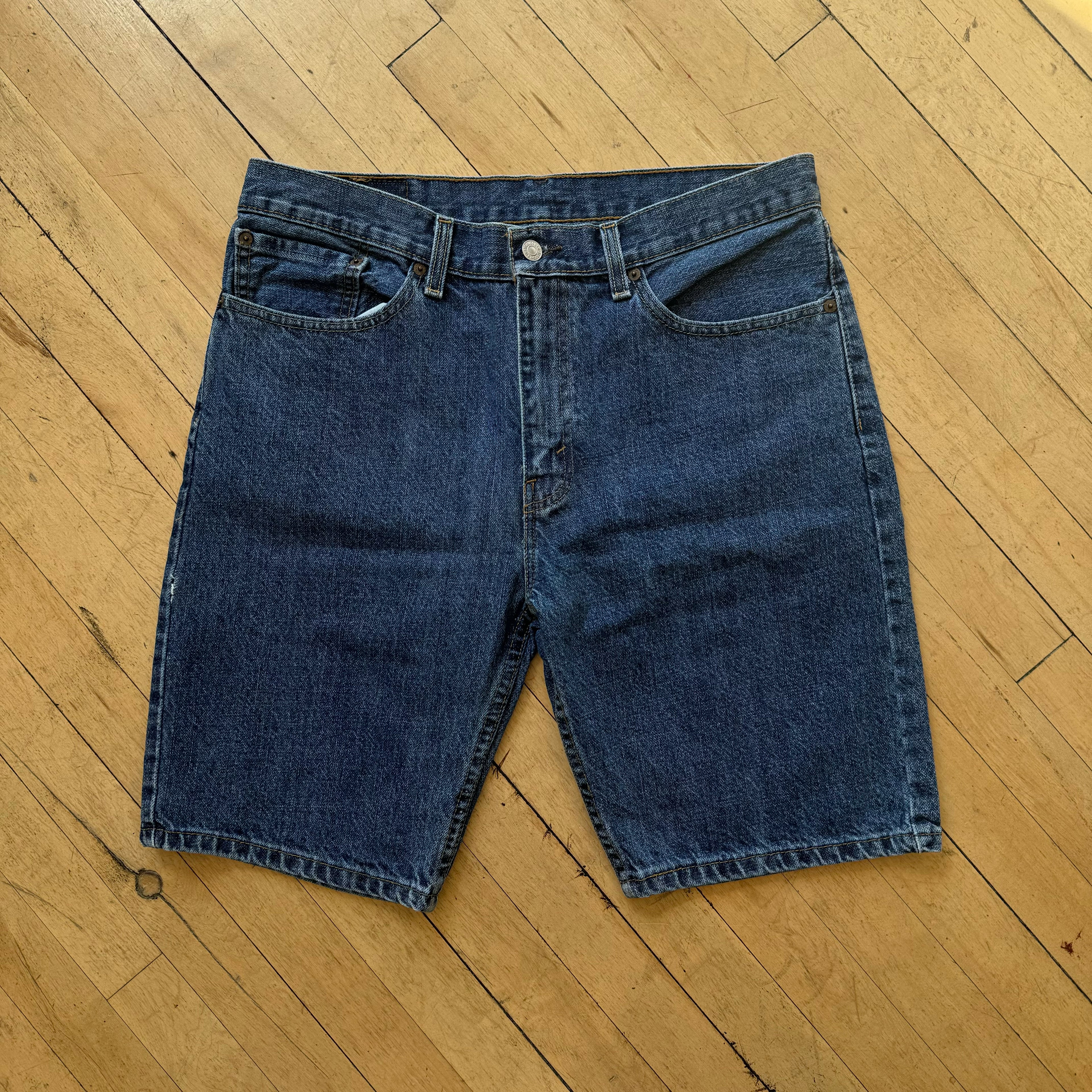 Y2K Levi 505 Denim Jean Shorts Sz 34