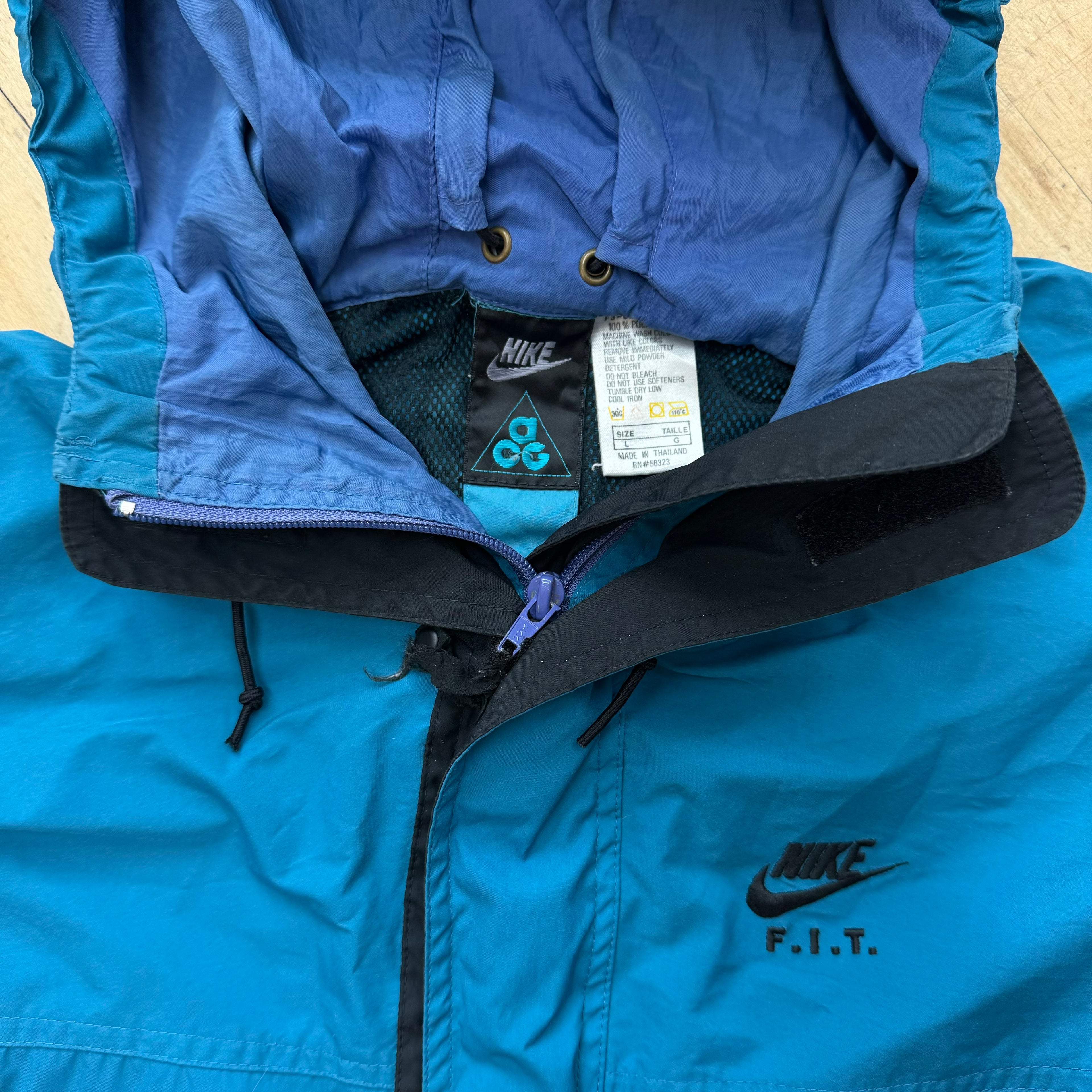 Vintage Nike ACG FIT Windbreaker Jacket Sz L