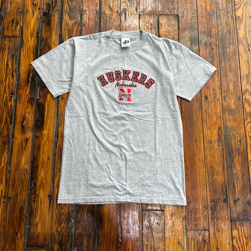 Vintage Nebraska Huskers SpellOut T-shirt Sz M