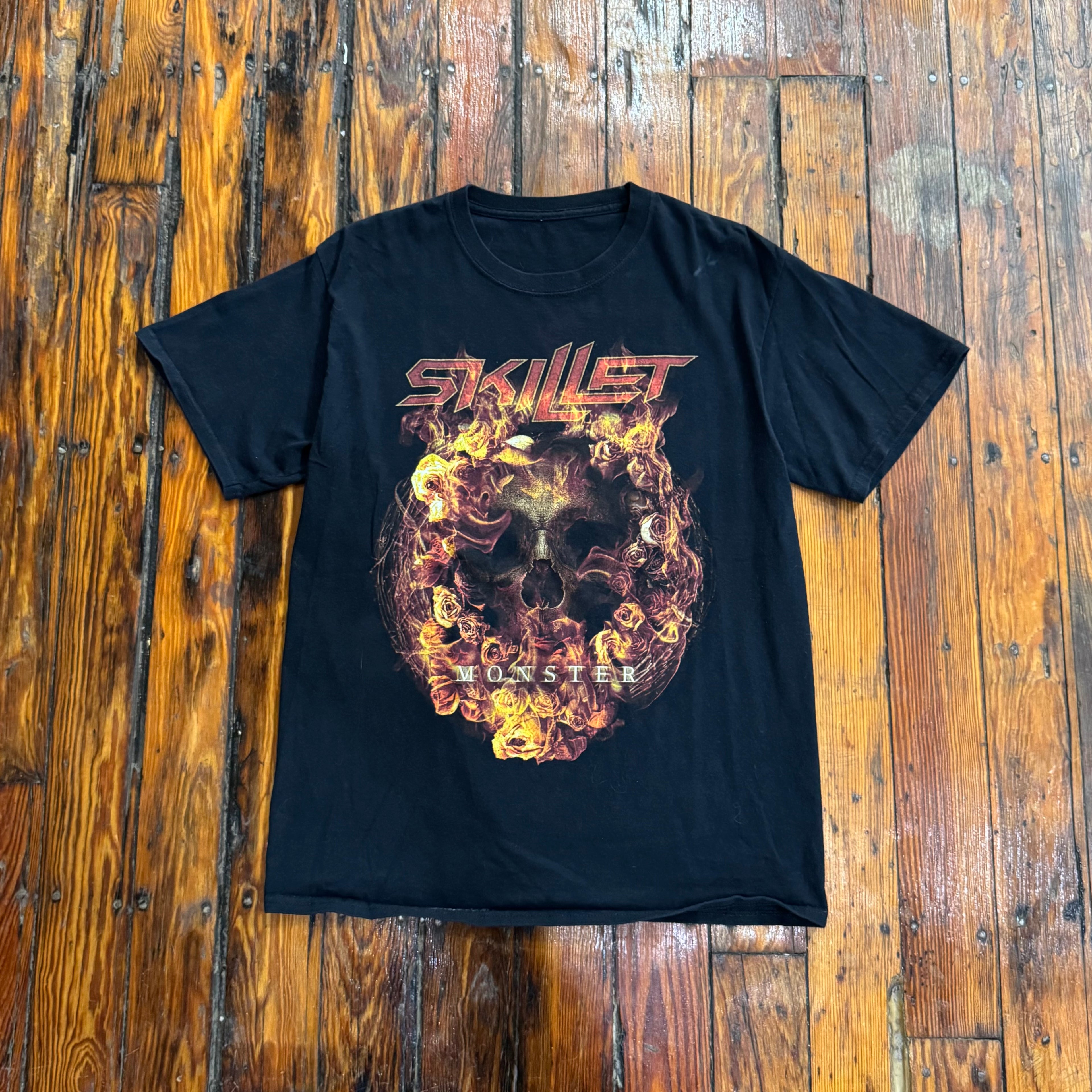 Y2K Skillet T-shirt Sz M