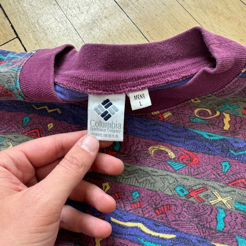 Vintage Columbia AOP Croppy Fit T-shirt Sz L