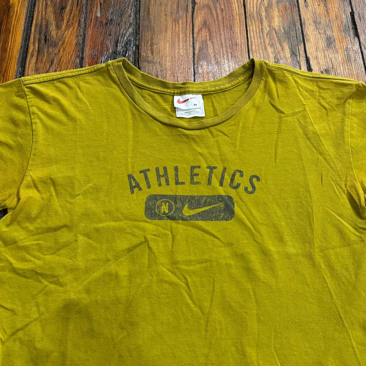 Vintage Nike Athletics T-shirt Sz M