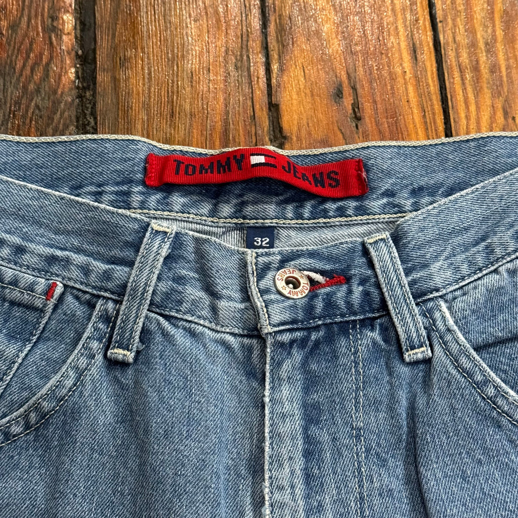 Vintage Baggy Tommy Hilfiger Denim Jean Shorts Sz 32