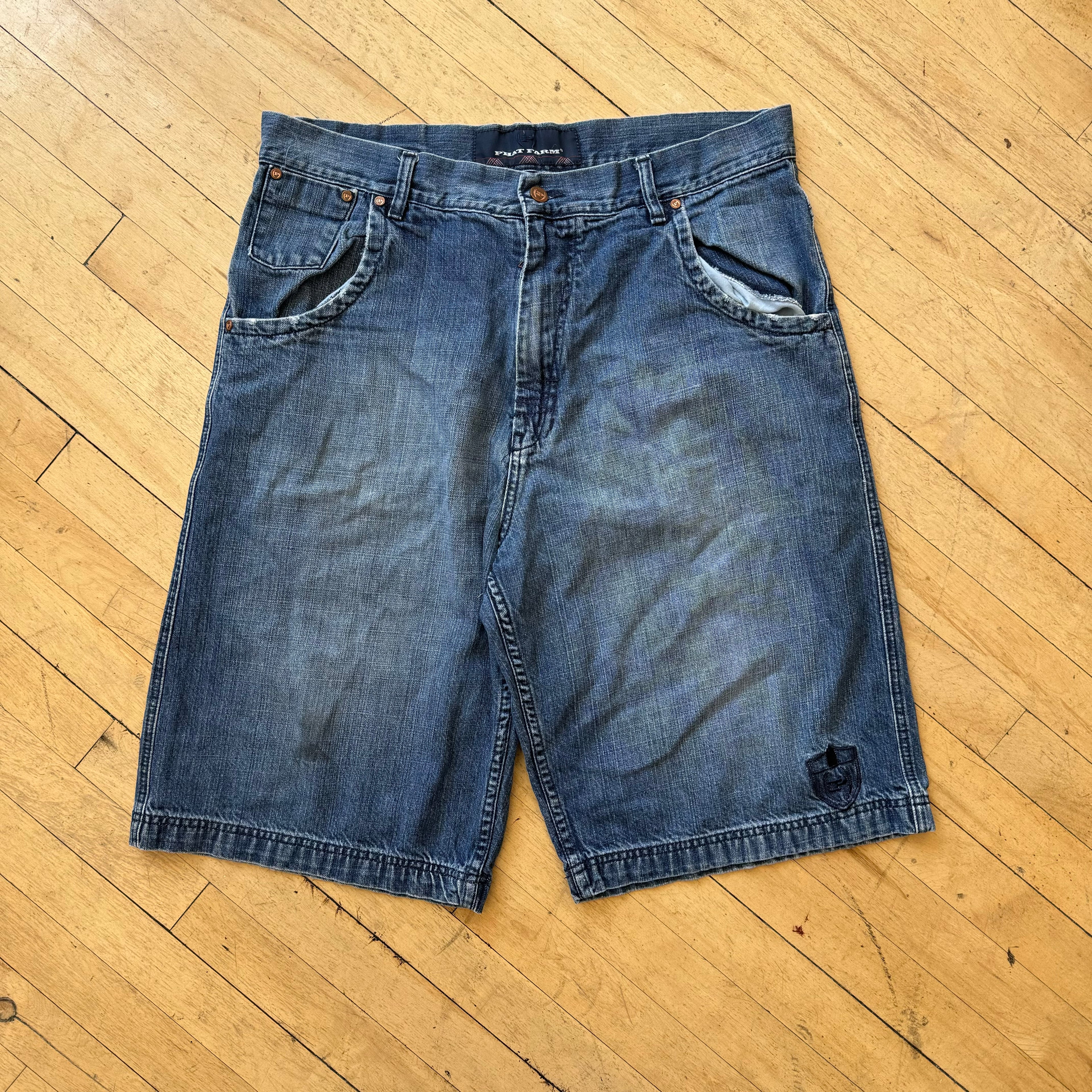 Y2K Phat Farm Denim Jean Shorts Sz 36