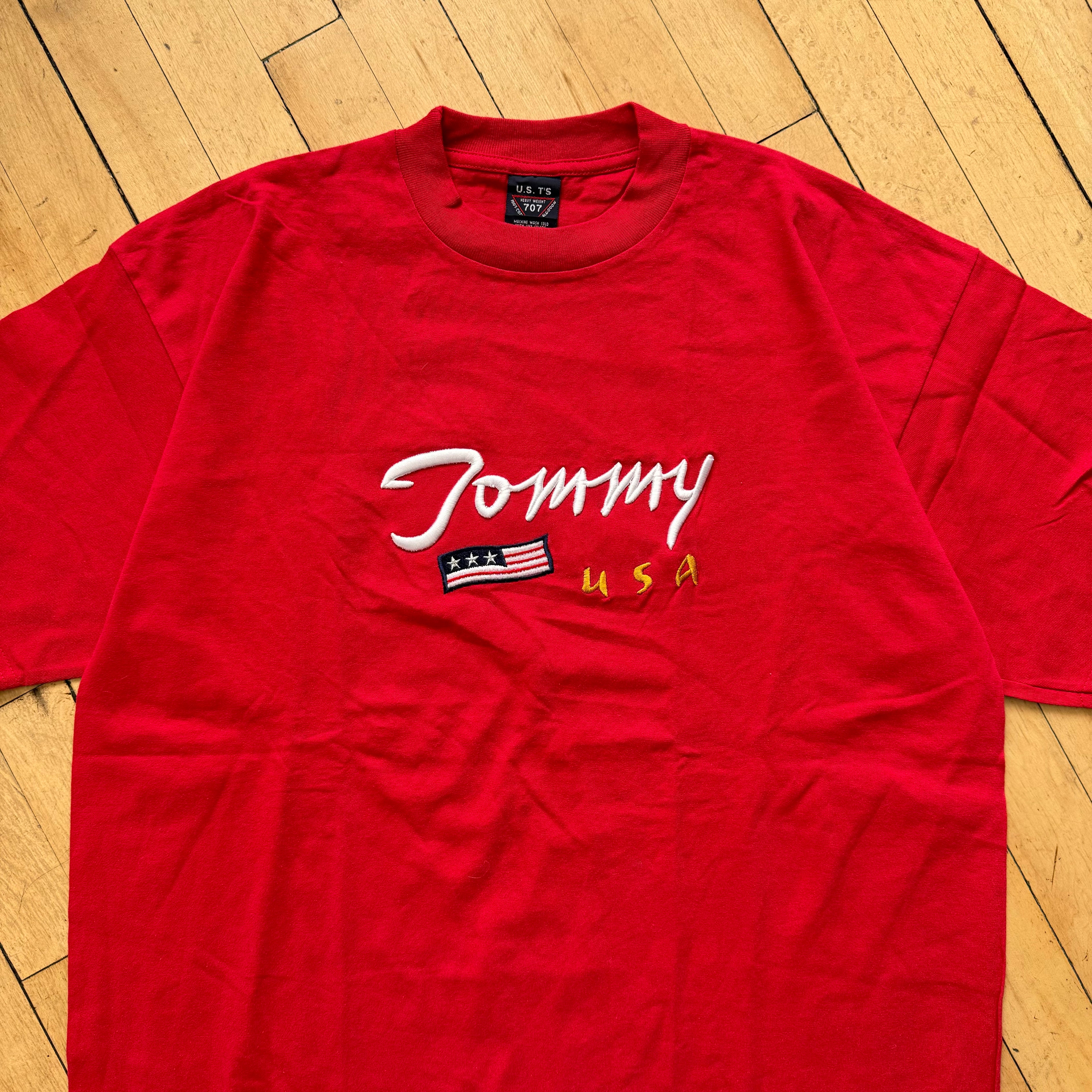 Vintage Embroidered Tommy USA T-shirt Sz L