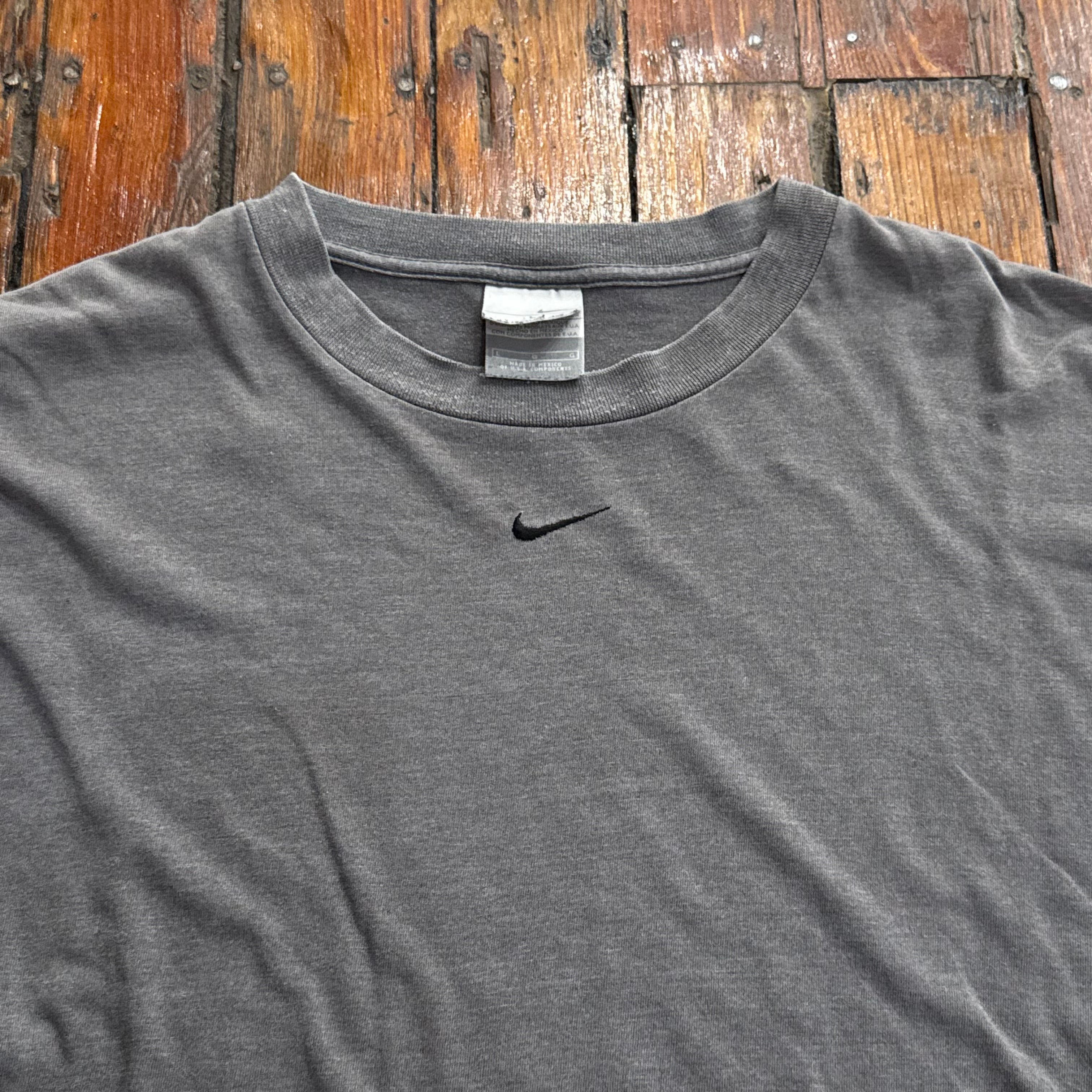 Vintage Nike Center Swoosh T-shirt Sz L