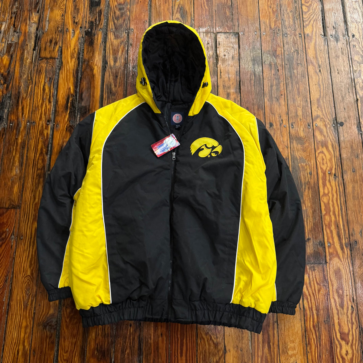 Vintage Iowa Hawkeyes Puffer Jacket Sz XXL (NEW)