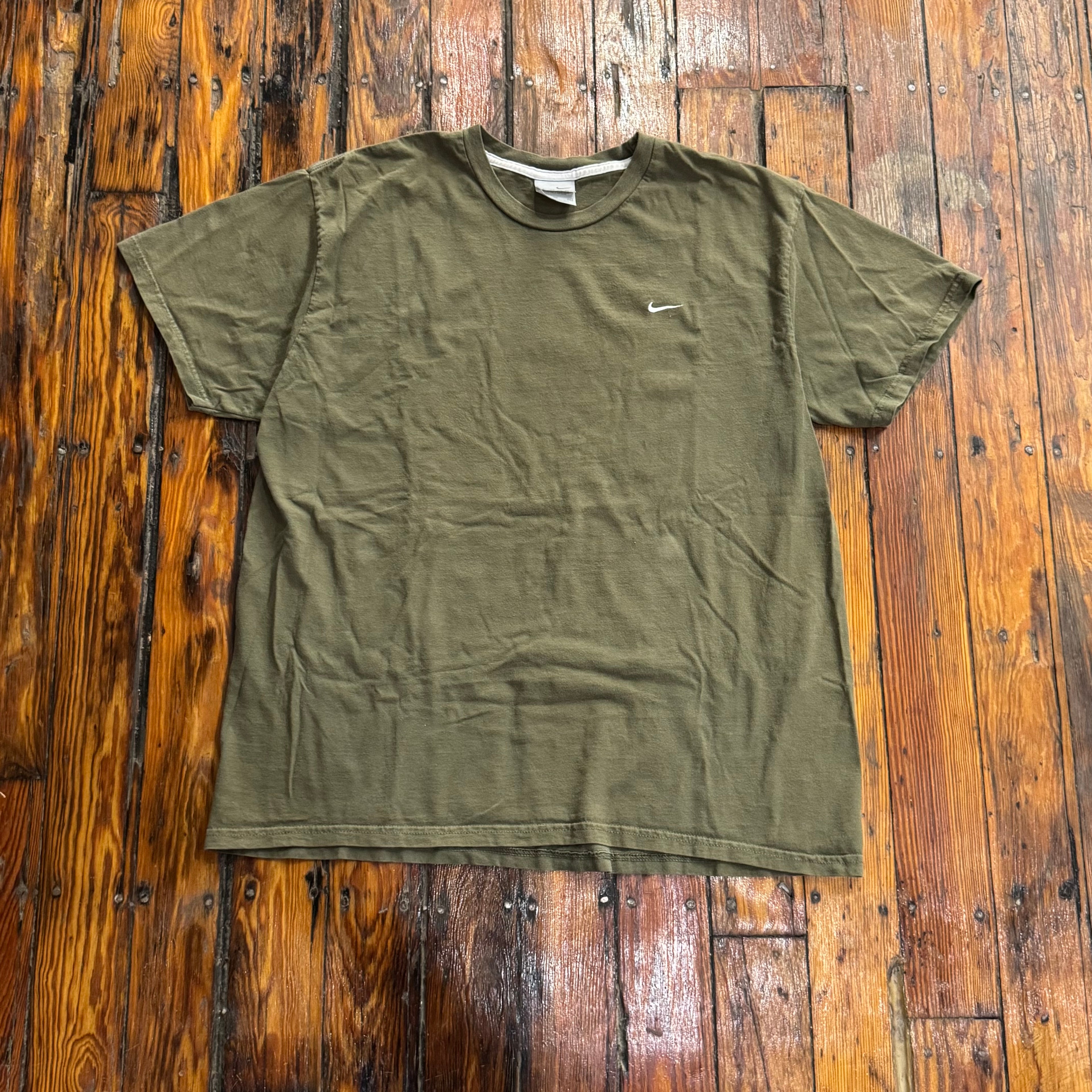 Vintage Olive Nike Simple Swoosh T-shirt Sz L