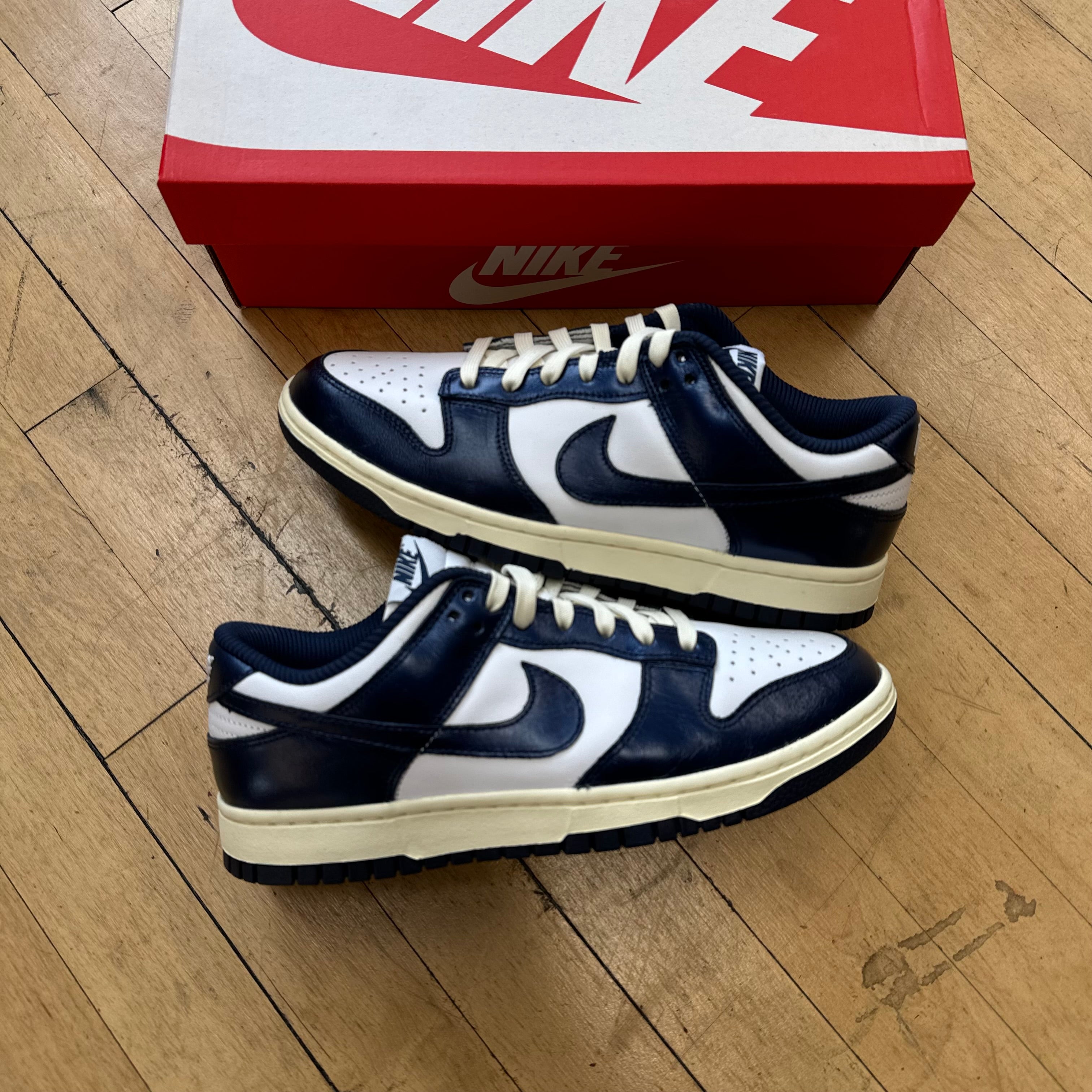 Nike Dunk Low Vintage Navy Sz 9w (DS)