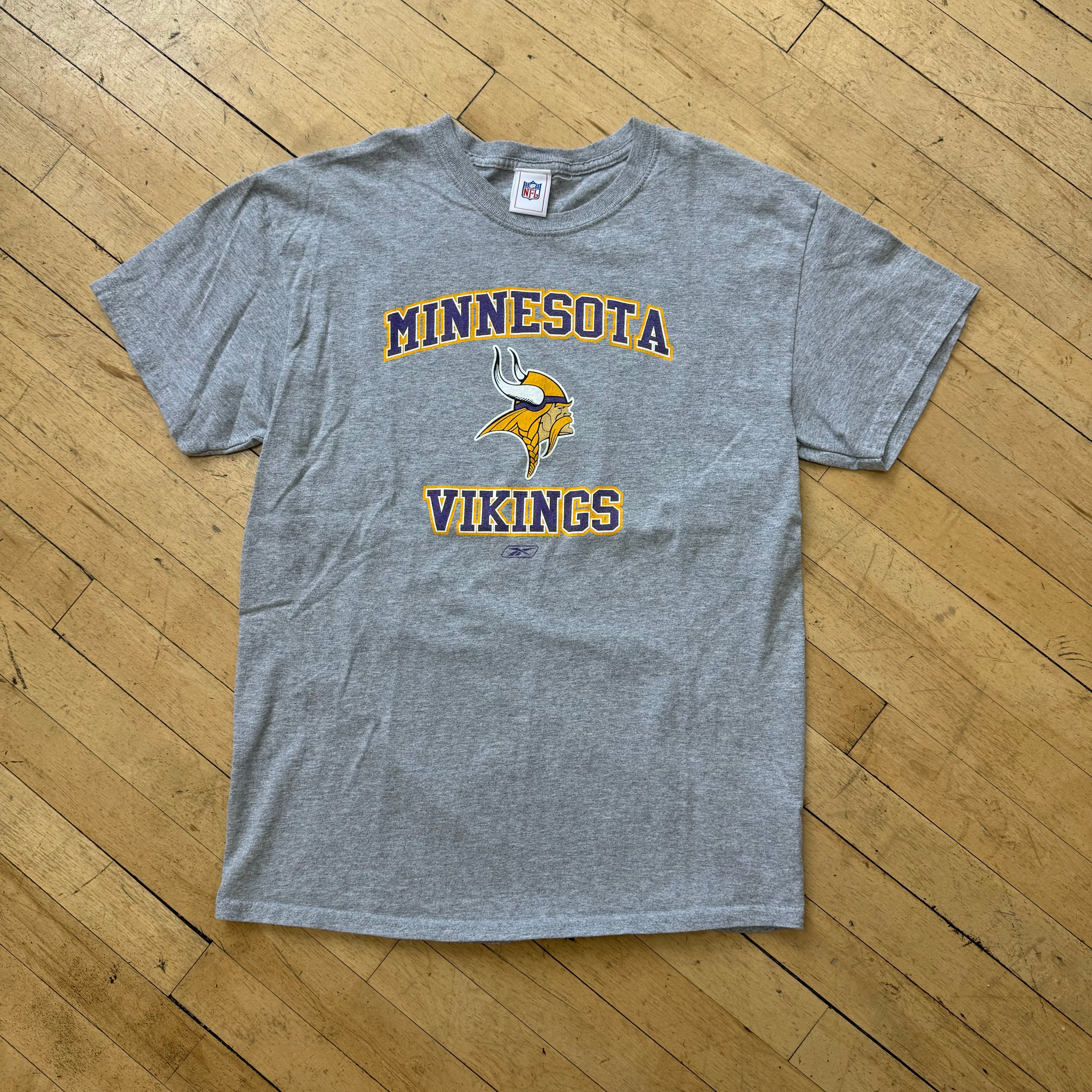 Y2K Reebok Minnesota Vikings Spellout T-shirt Sz M