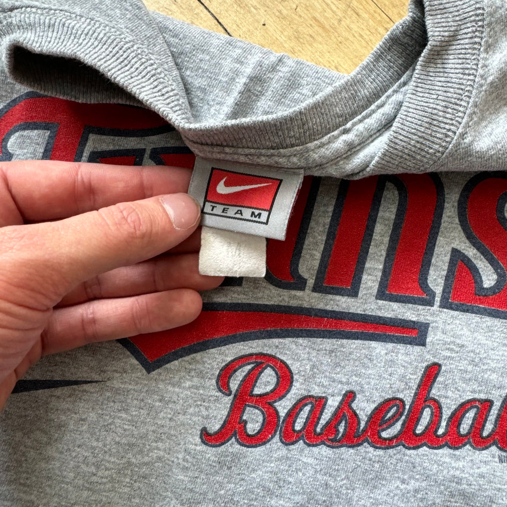 Vintage Nike Twins Baseball T-shirt Sz YTH M