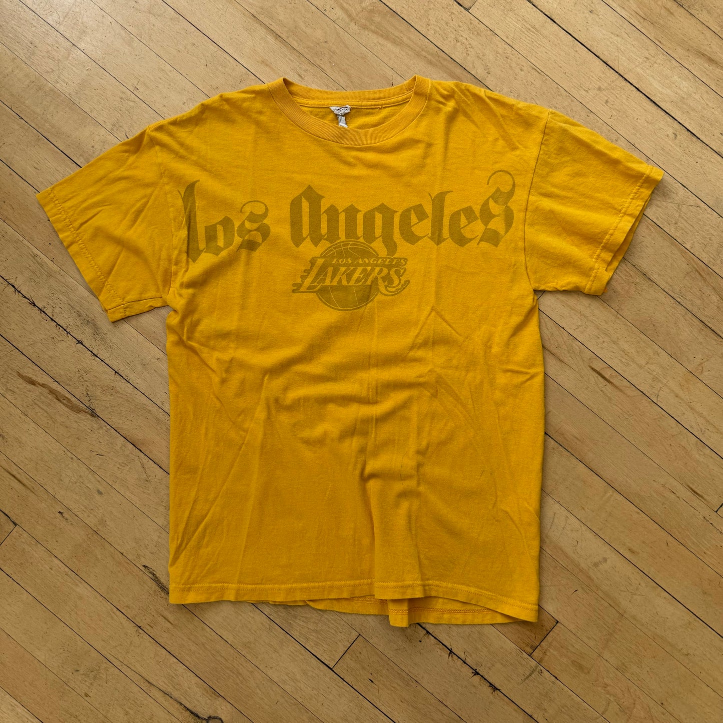 Y2K Las Angeles Lakers SpellOut T-shirt Sz M