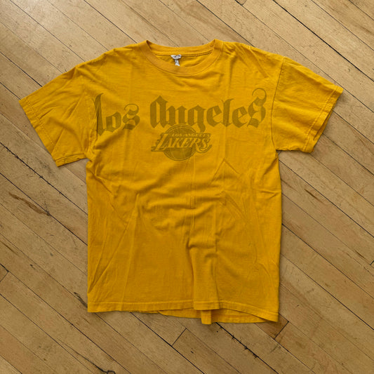 Y2K Las Angeles Lakers SpellOut T-shirt Sz M