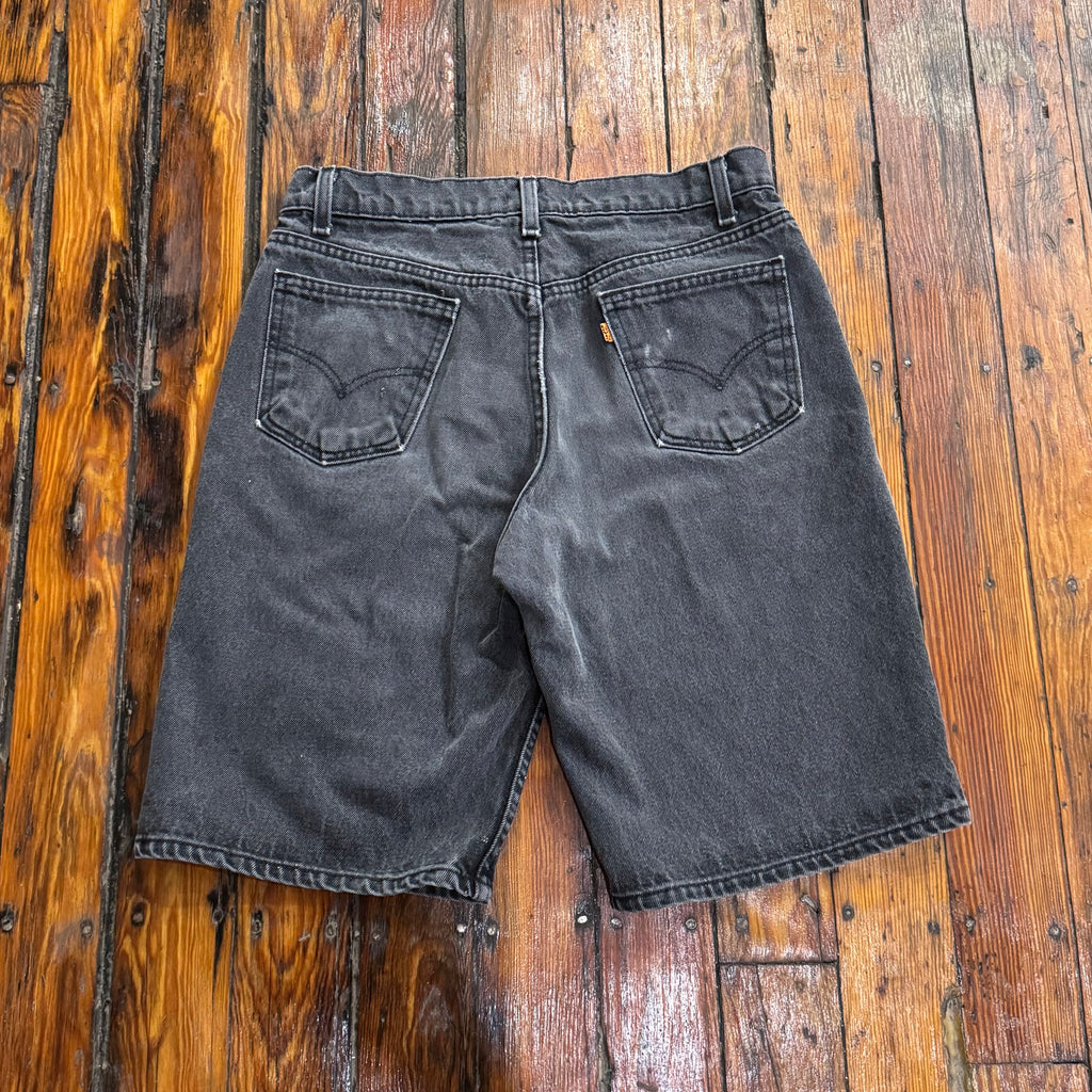 Vintage Levi Denim Jean Shorts Sz 33