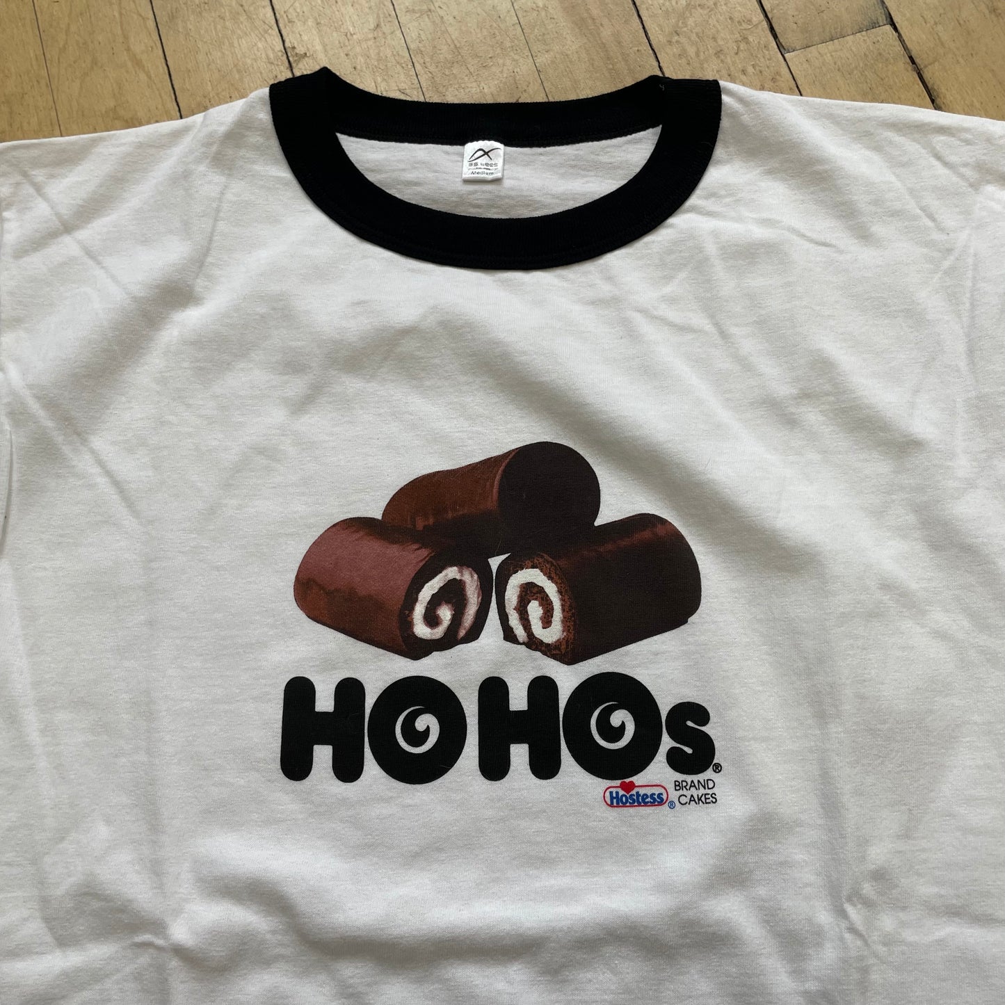 2000s Ho Ho’s Hostess Brand Cakes T-shirt Sz M