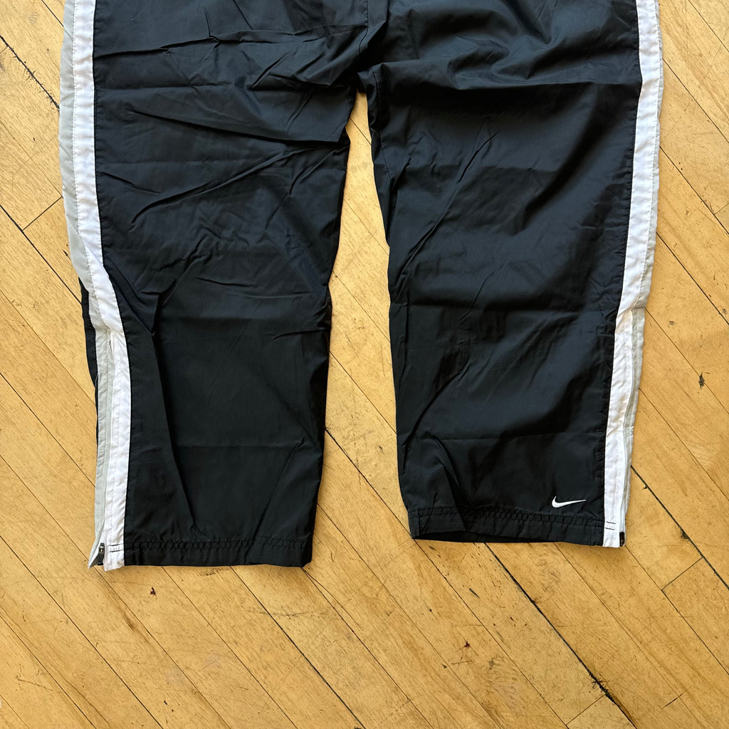 Vintage Nike Striped TrackPants Sz L