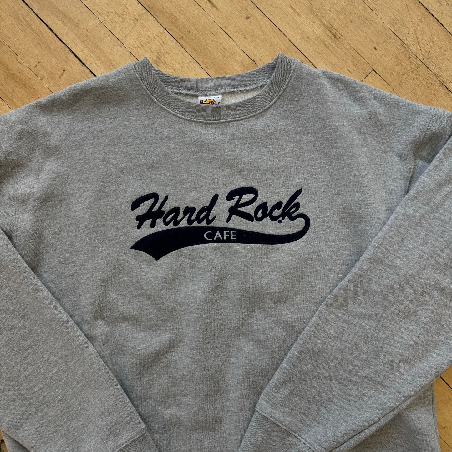 Y2K Hard Rock Cafe SpellOut CrewNeck Sz L