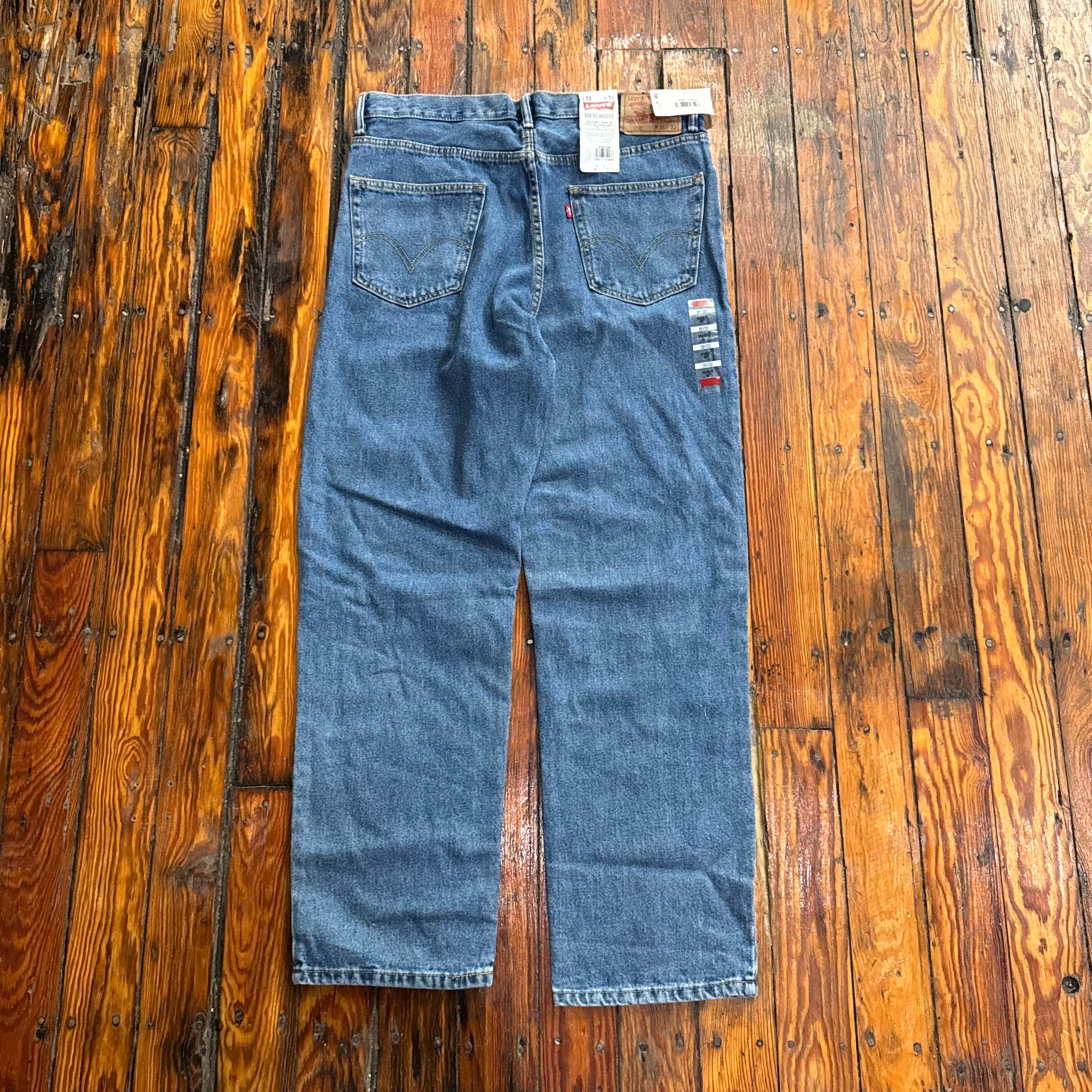 00s Levi 550 Denim Jeans Sz 36x32 (New)