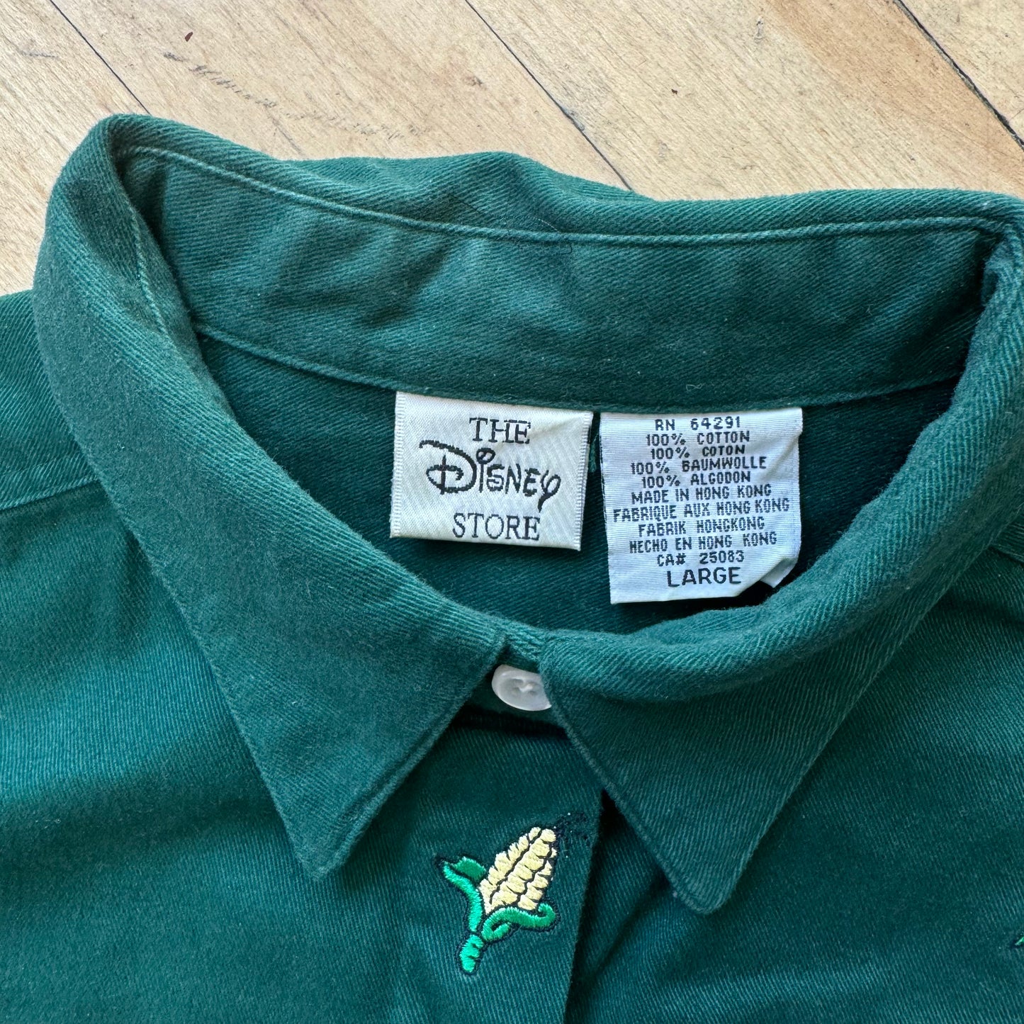 Vintage Disney Pooh & Friends Farming Button Up T-shirt Sz L