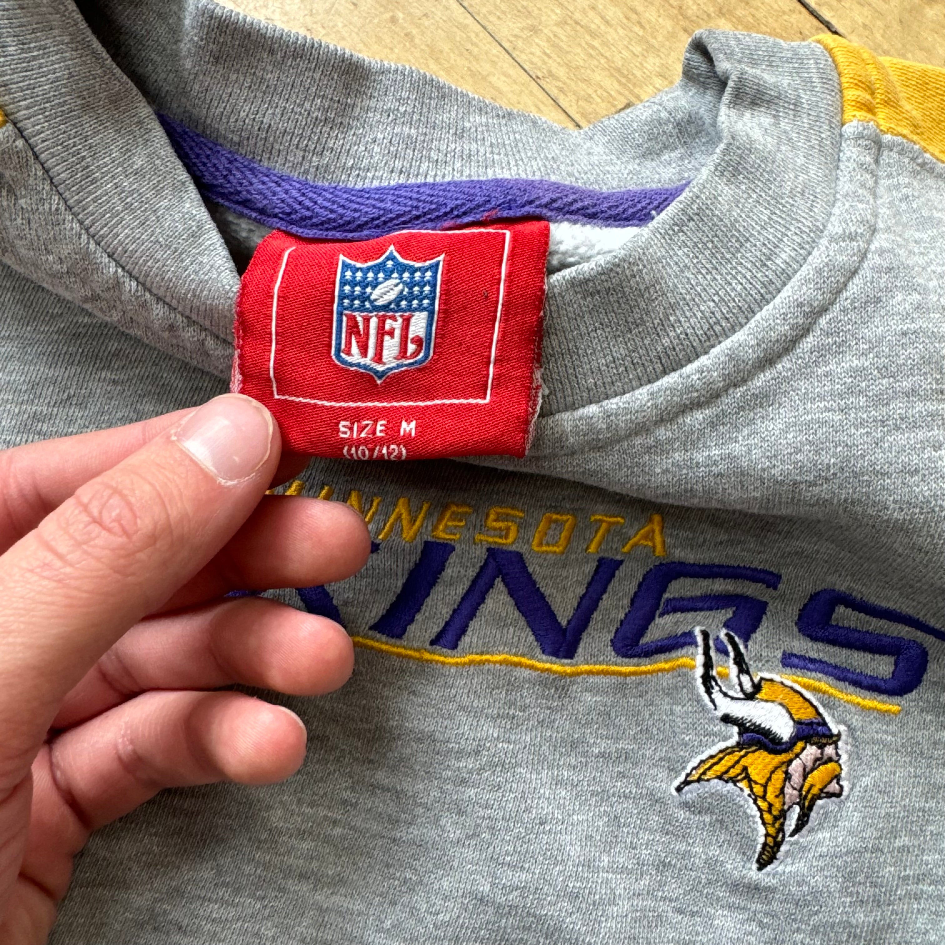 Vintage Minnesota Vikings SpellOut CrewNeck Sz YTH M 10-12