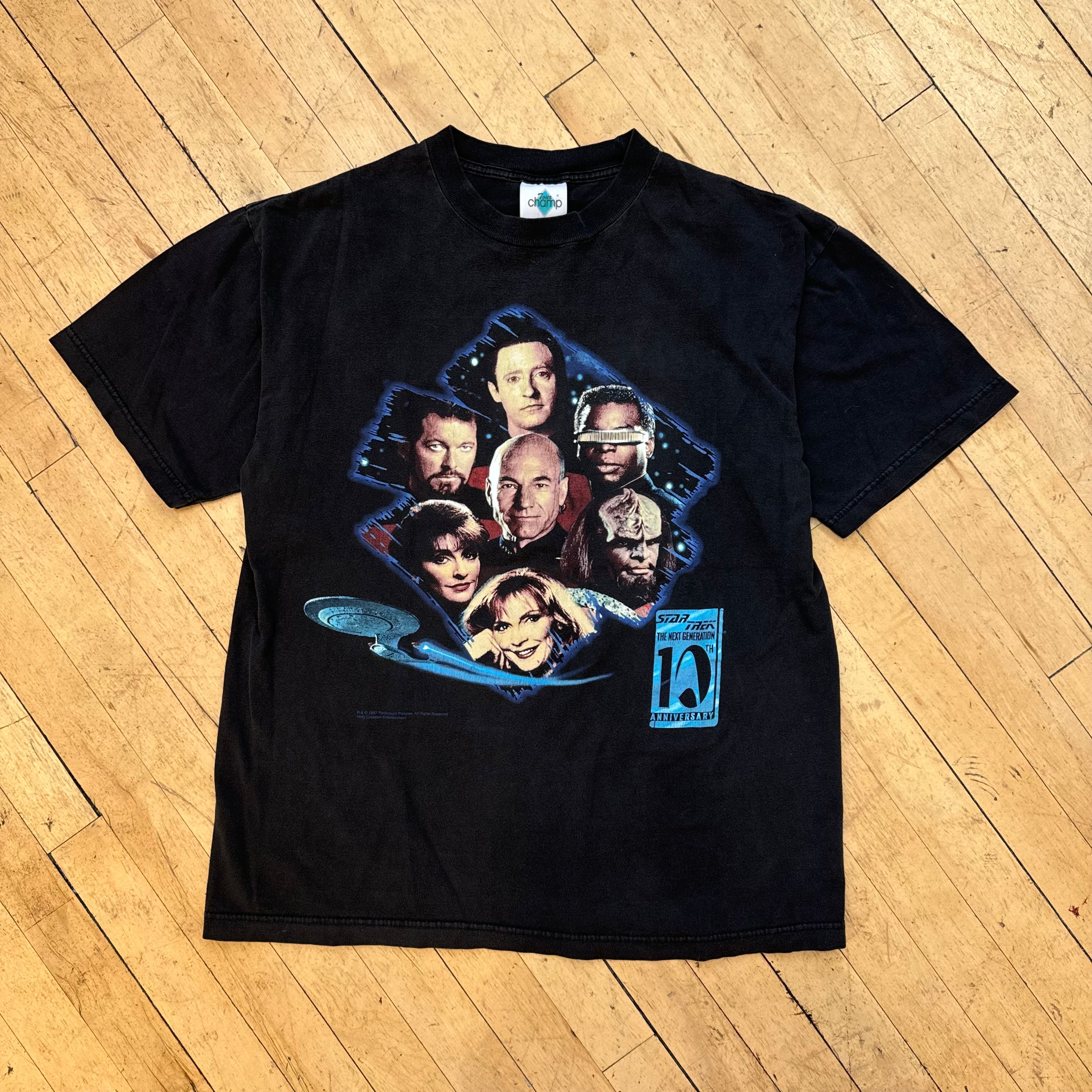 Vintage Star Trek Next Generation 10 Year Anniversary T-Shirt Sz L