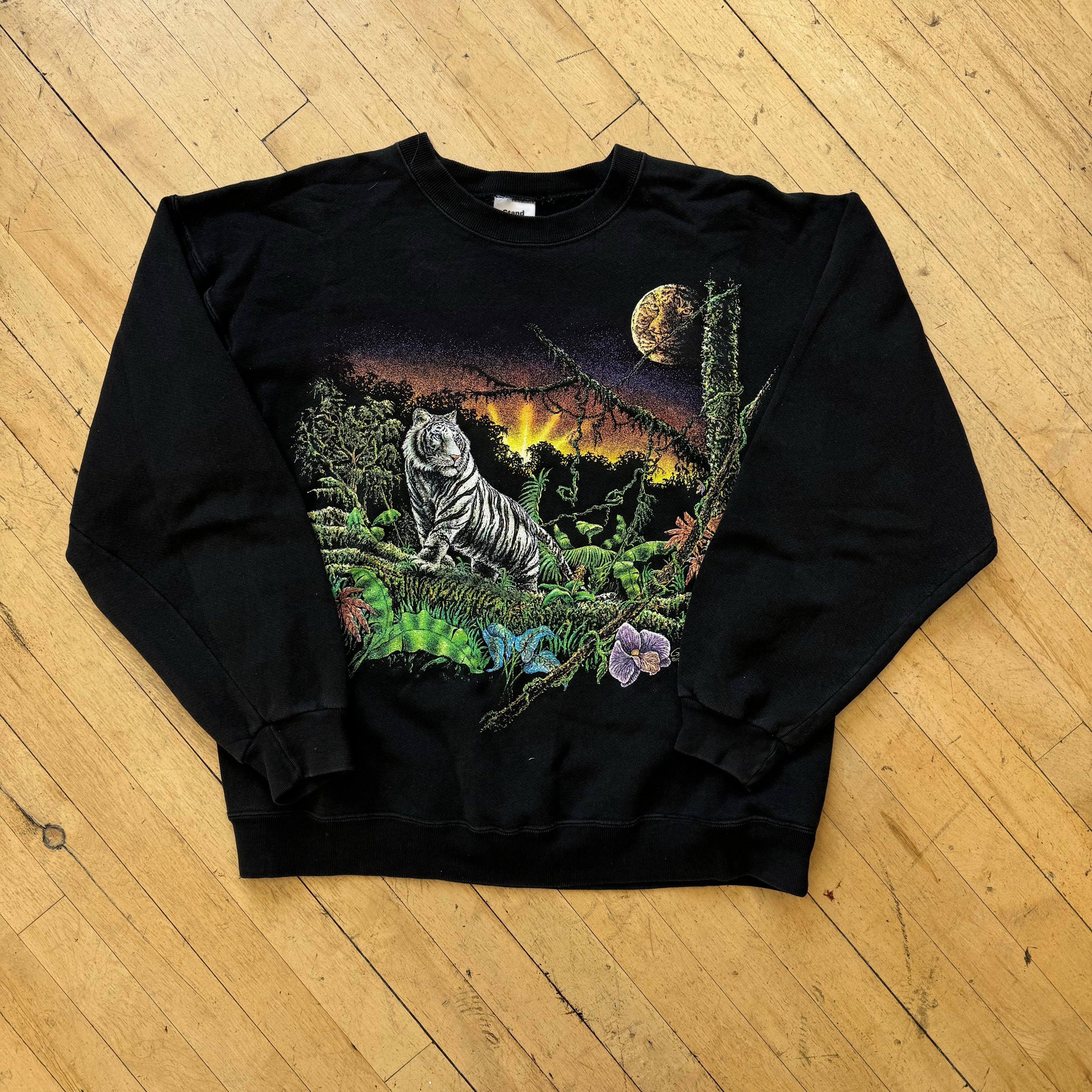Vintage Nature Graphic CrewNeck Sz L