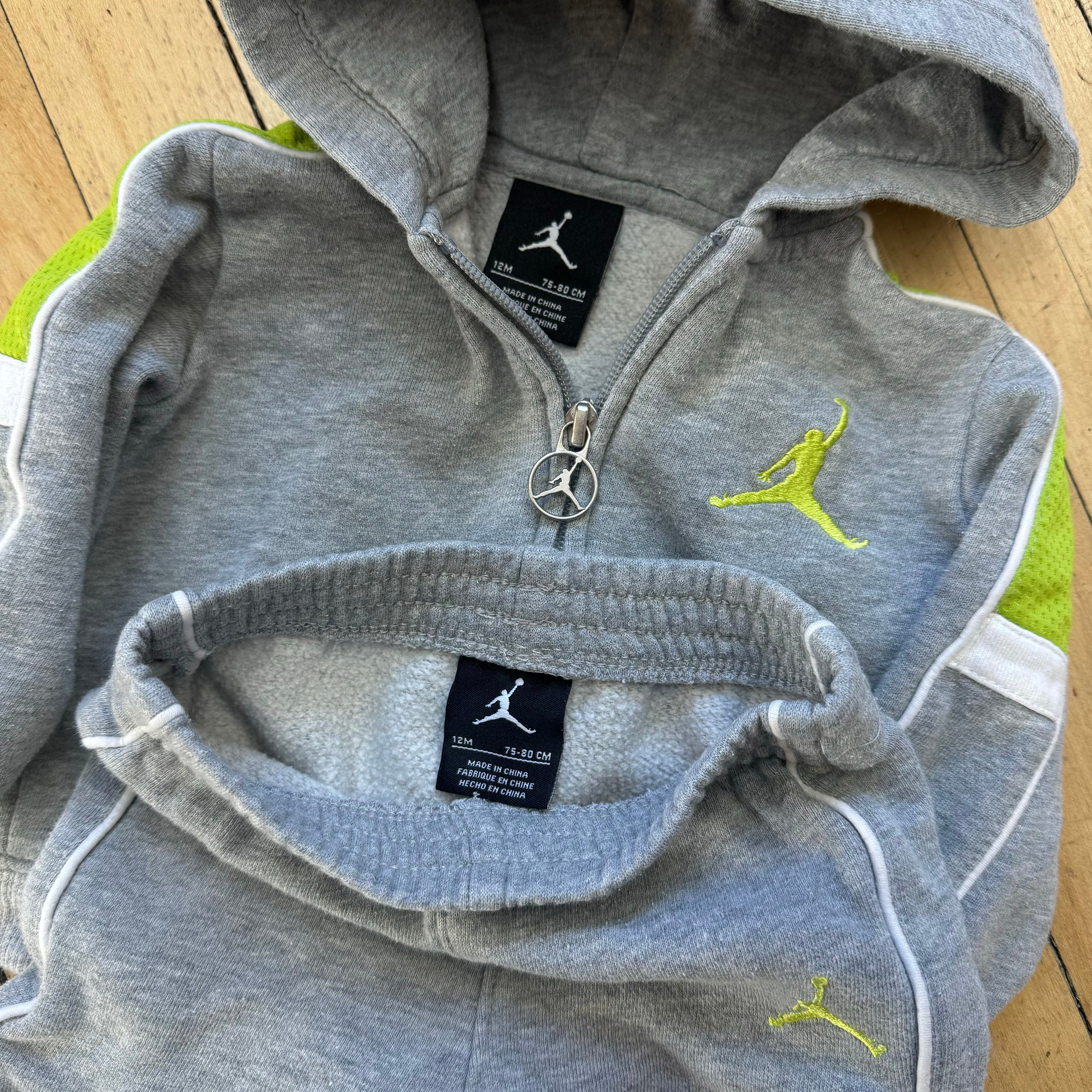 2000s Jordan Sweatsuit Jacket & Pants Sz 12M