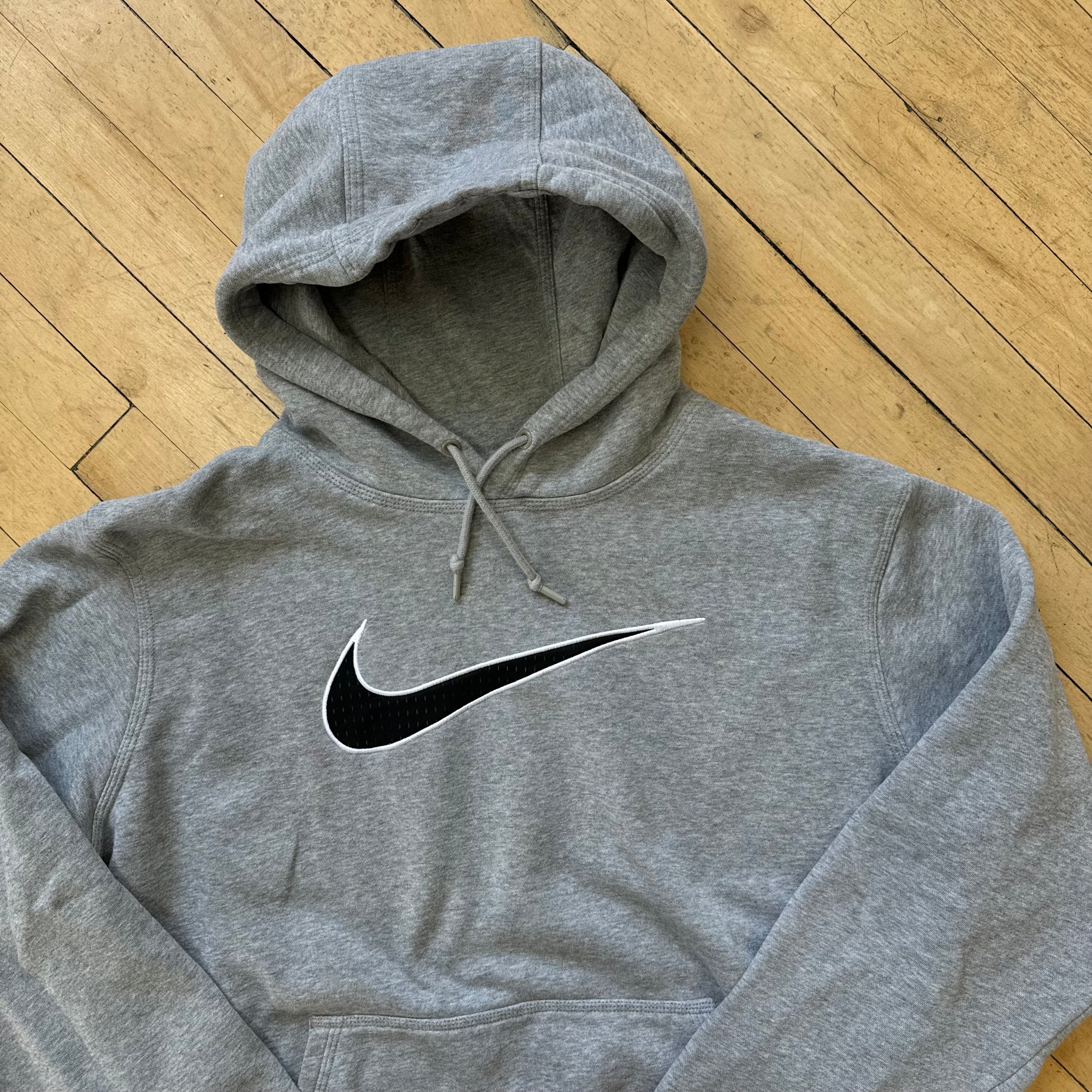 Y2K Nike Big Swoosh Hoodie Sz L