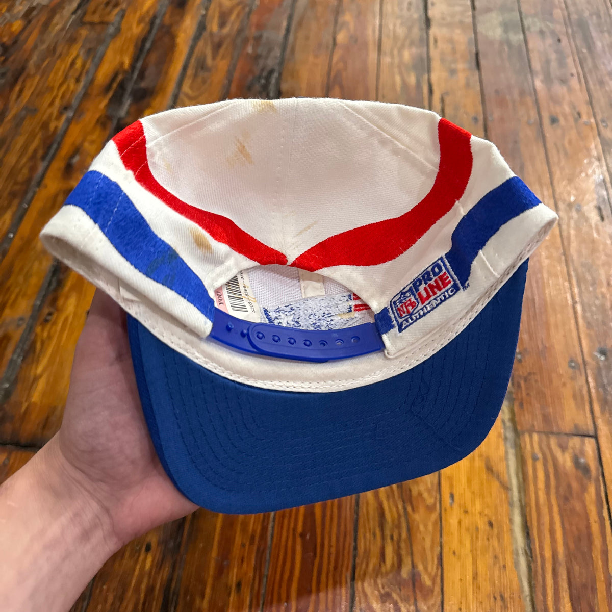 Vintage New England Patriots Ribbon Wave SnapBack (NEW)