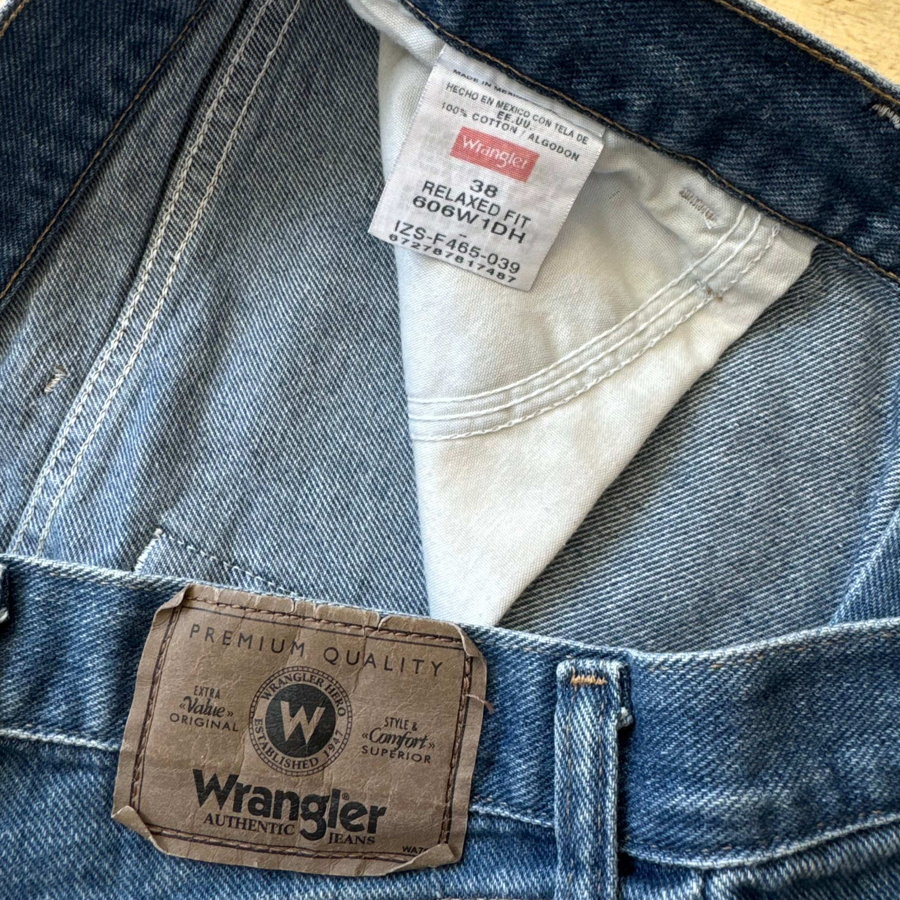 Vintage Wrangler Denim Jean Shorts Sz 38