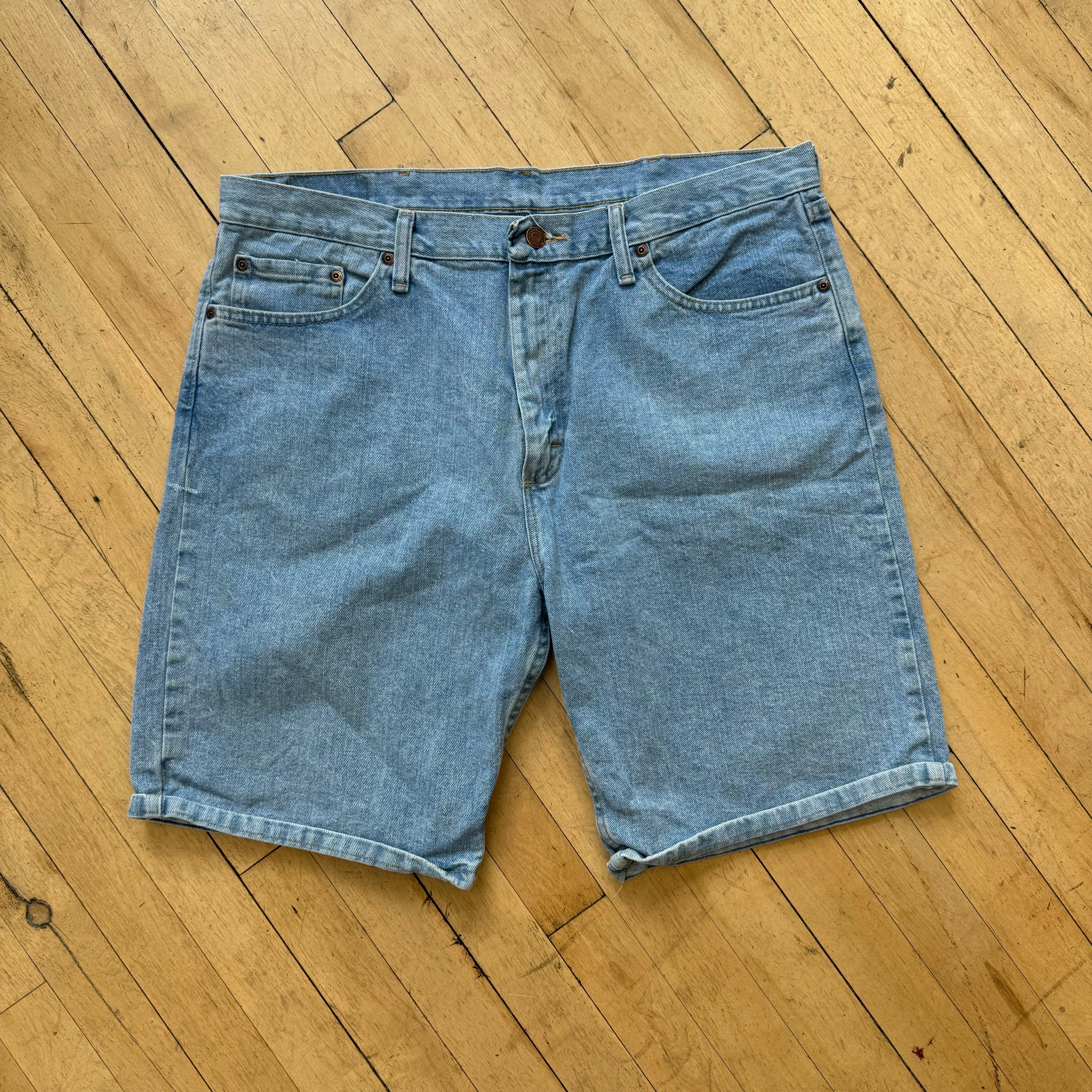 Vintage Wrangler Denim Jean Shorts Sz 36
