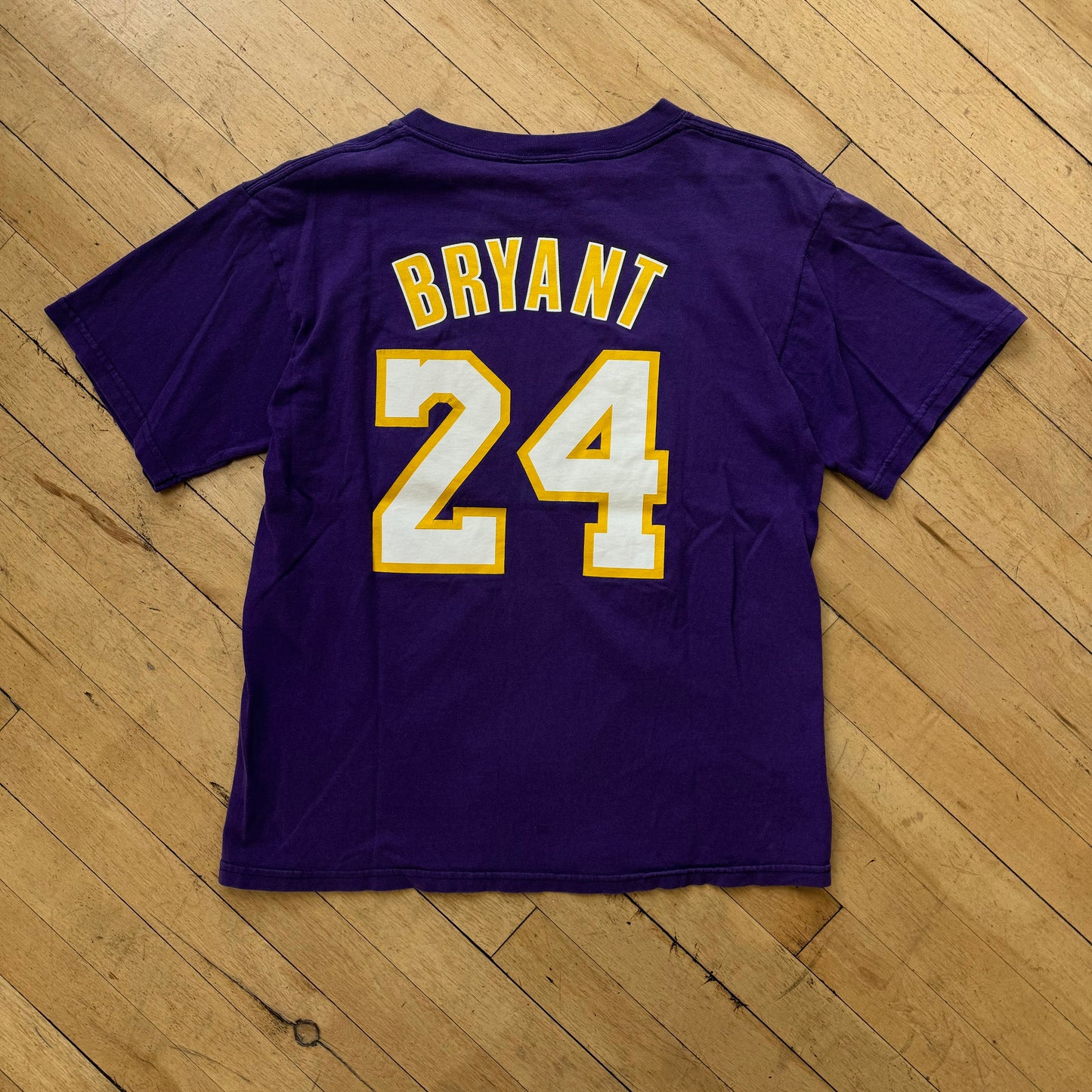 Y2K NBA Kobe Bryant Lakers T-shirt Jersey Sz S