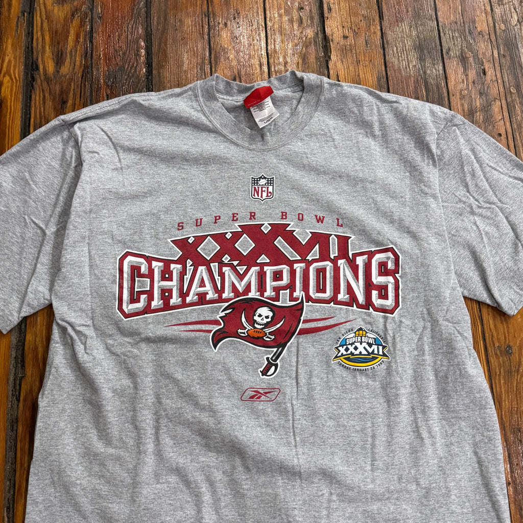 Y2K Tampa Bay Buccaneers Super Bowl T-shirt Sz XL