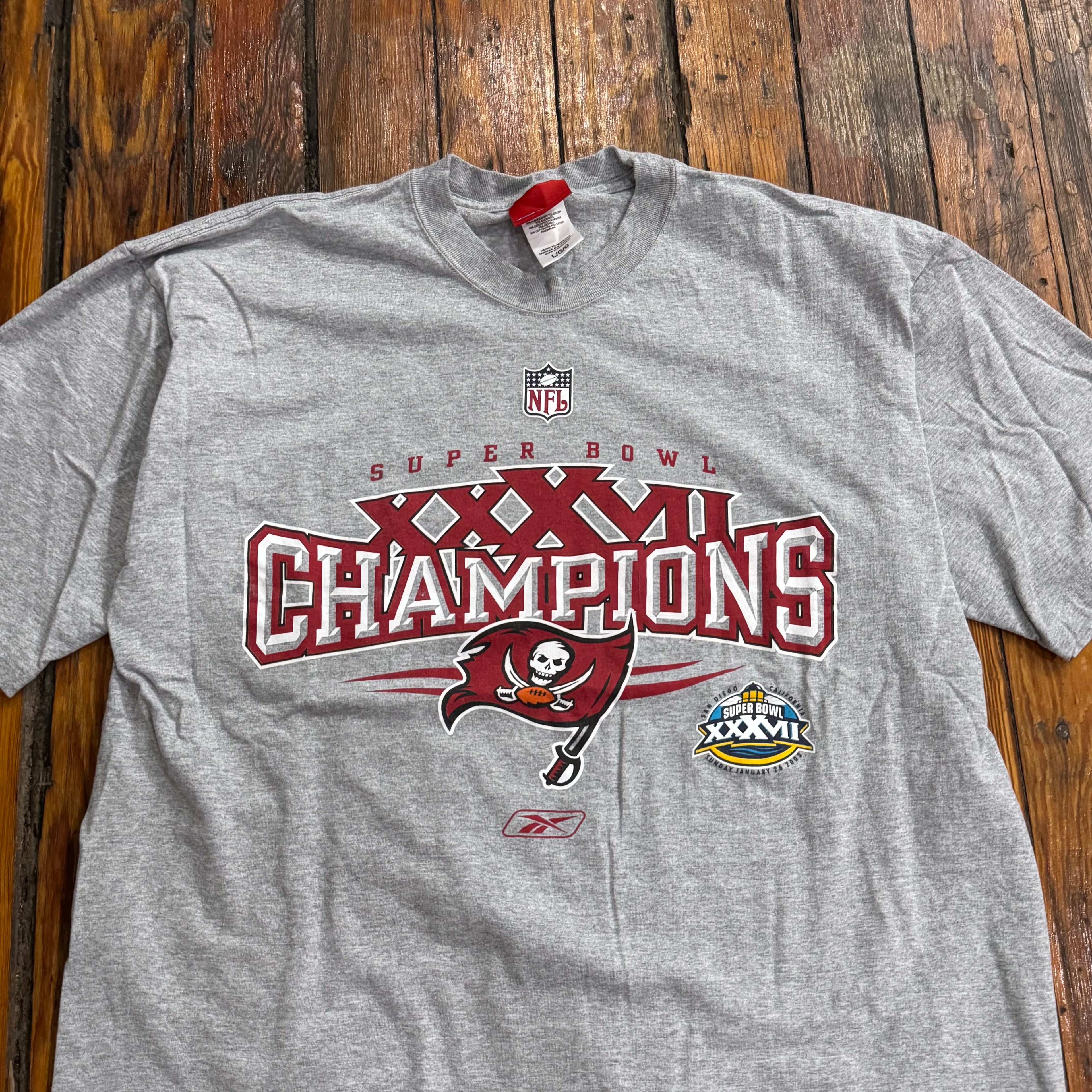 Y2K Tampa Bay Buccaneers Super Bowl T-shirt Sz XL