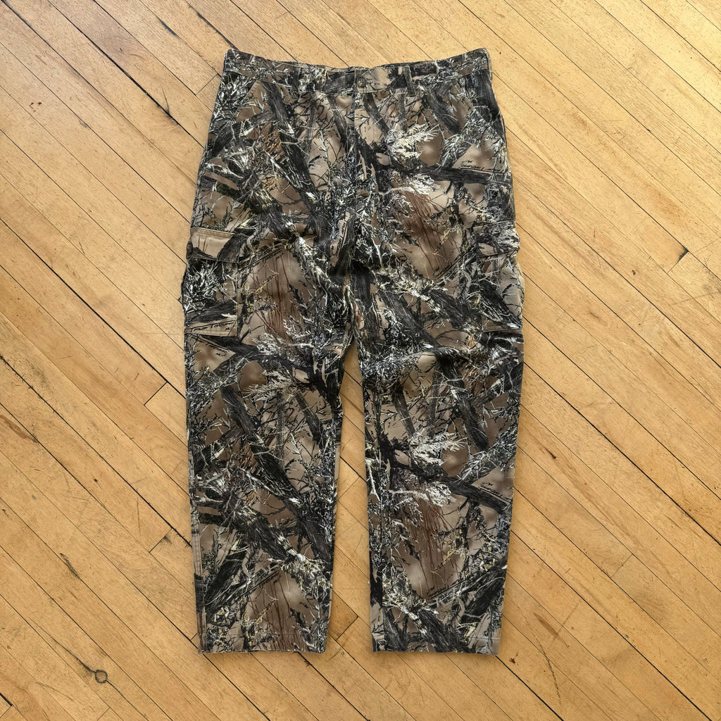Vintage Reel Tree Camo cargo pants Sz L