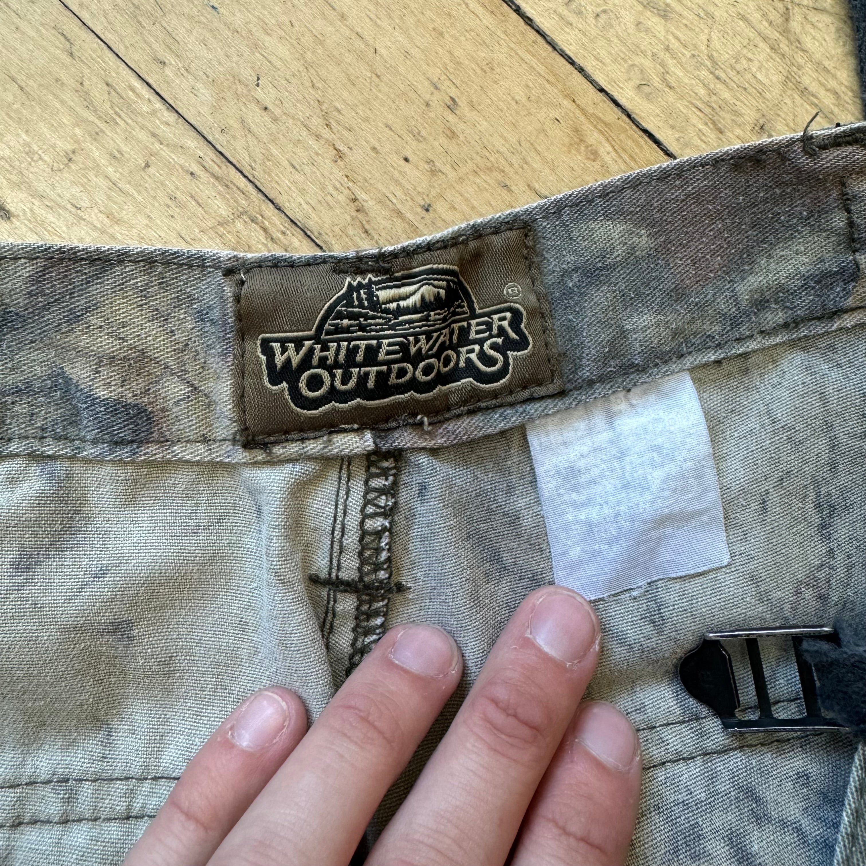 Vintage Camo WhiteWater Outdoors Cargo Pants Sz 32