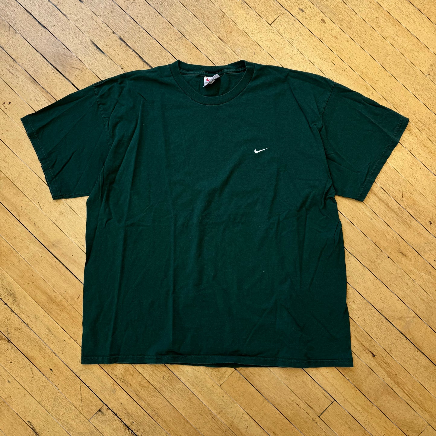 Vintage Green Simple Swoosh Nike T-shirt Sz XXL