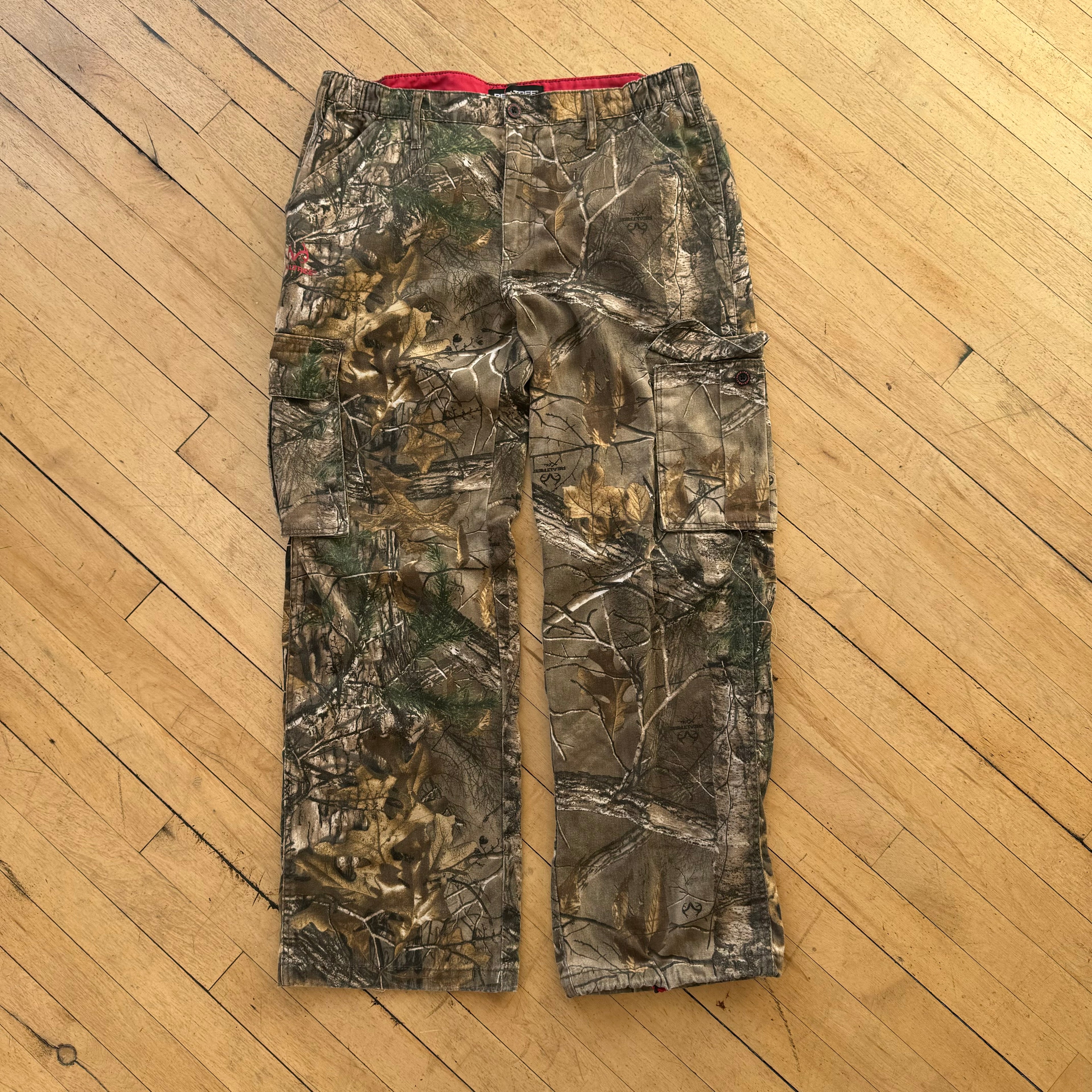 2000s ReelTree Camo Cargo Pants Sz L
