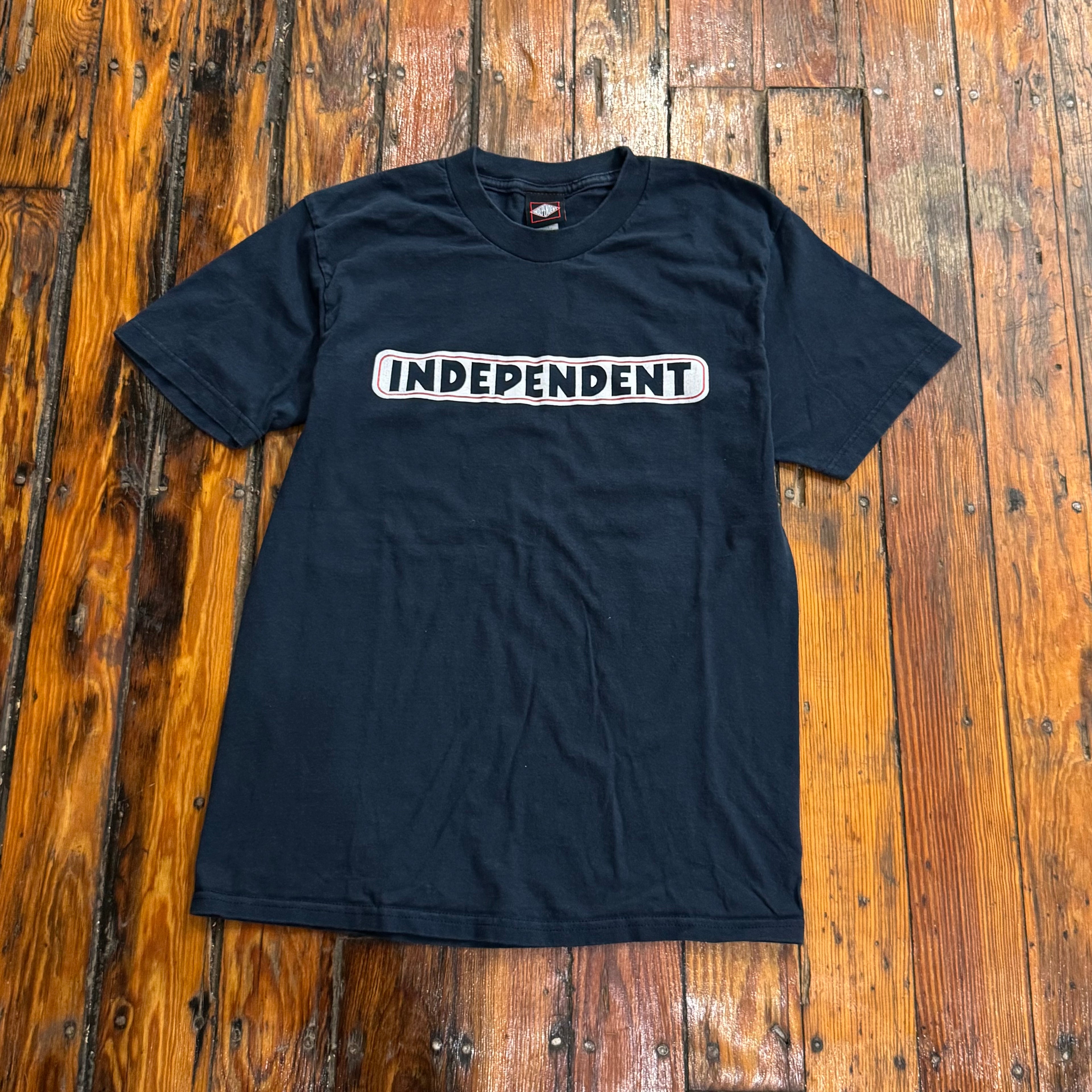 Y2K Independent Skate T-shirt Sz M