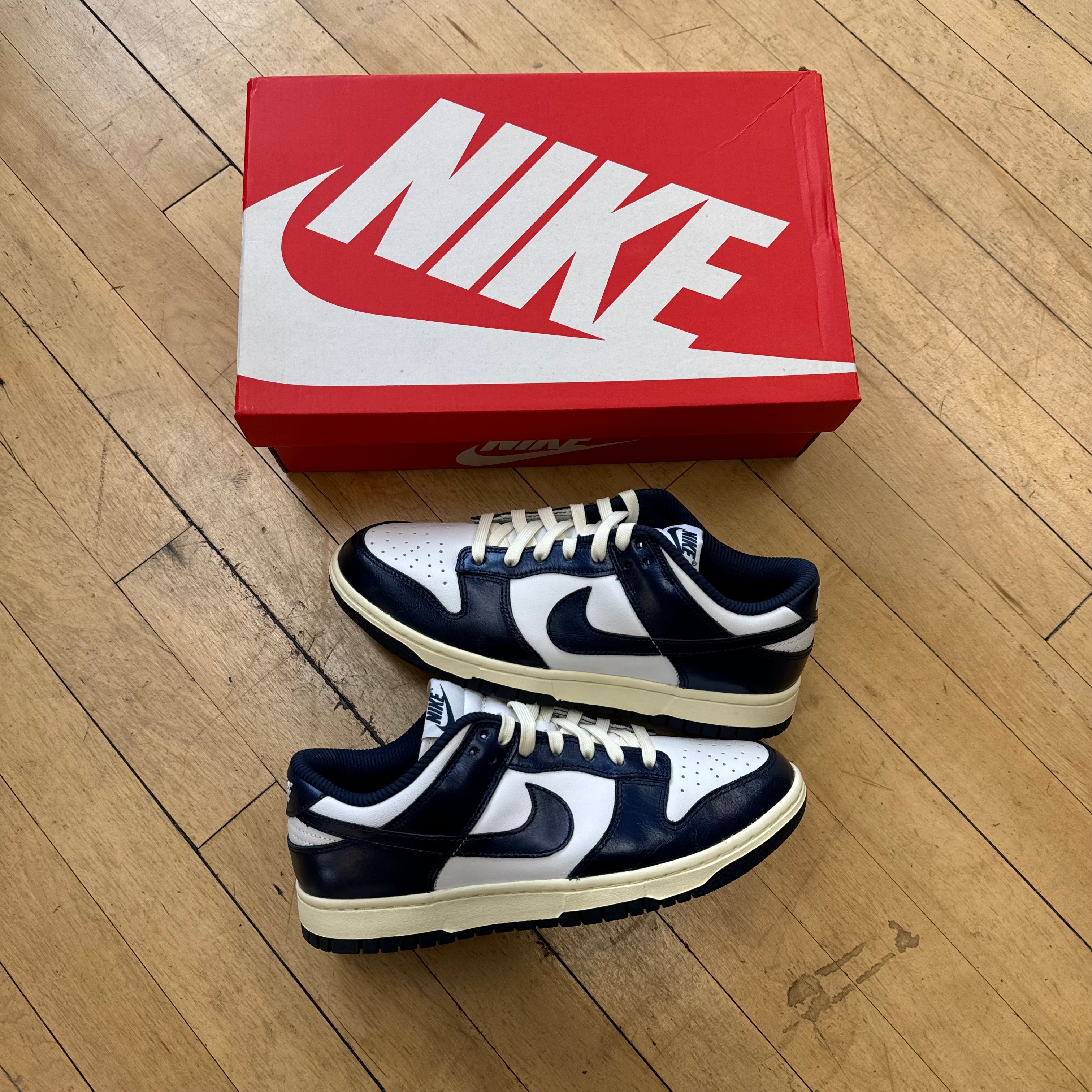 Nike Dunk Low Vintage Navy Sz 9w (DS)