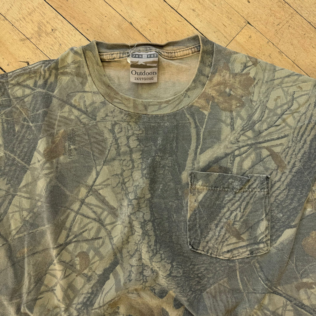 Vintage Camo Pocket T-shirt Sz XXL
