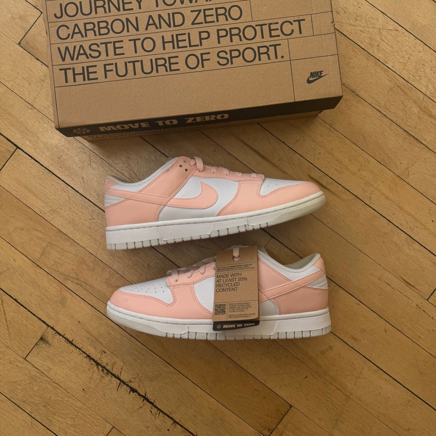 Nike Dunk Low Pale Coral Sz 10.5w (DS)