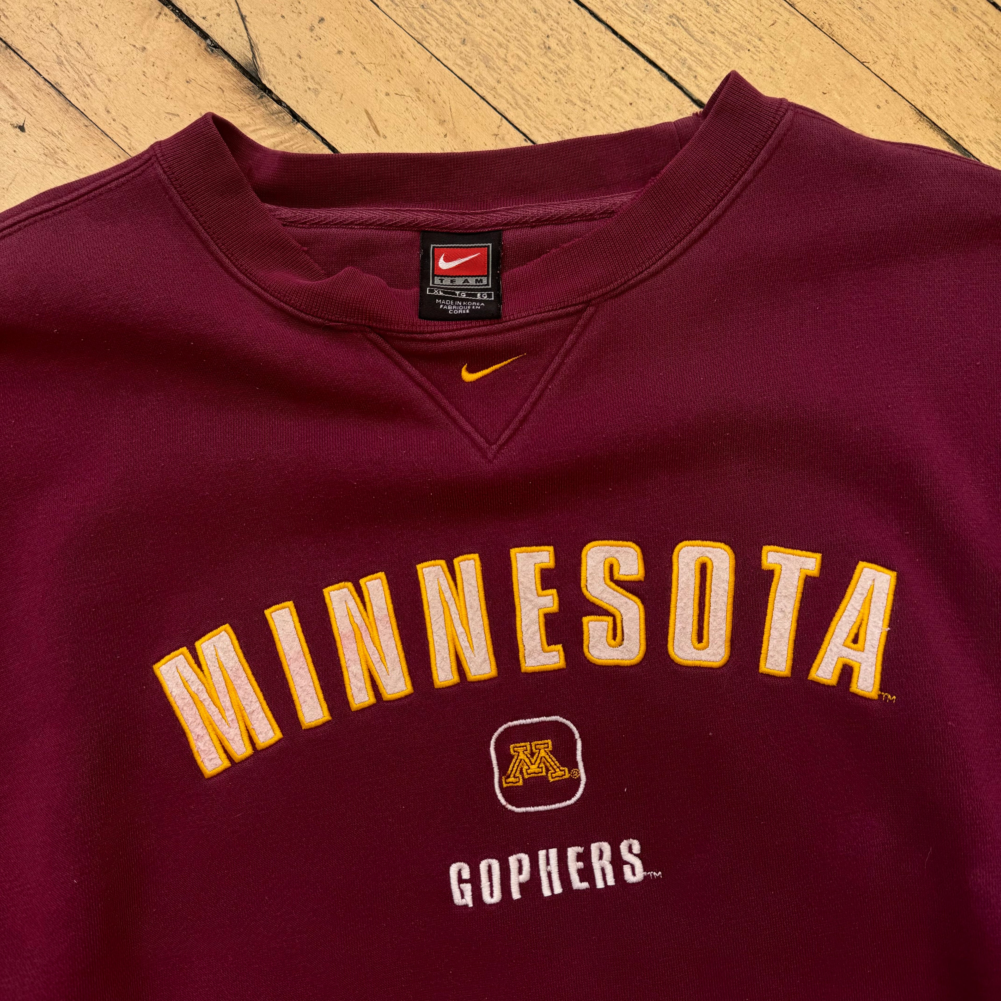 Vintage Center Swoosh Minnestoa Gophers Crewneck Sz XL