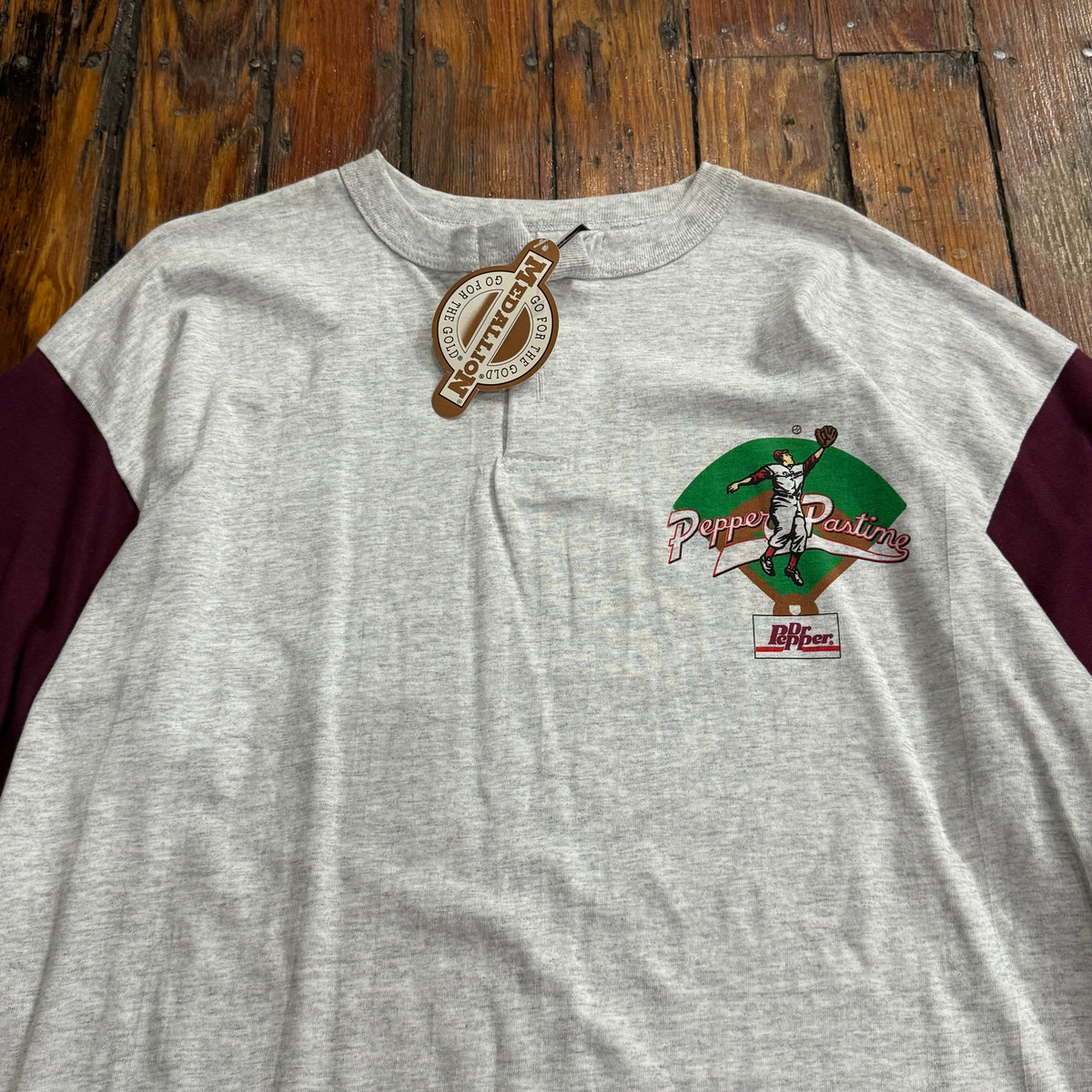Vintage Dr. Pepper Baseball Style T-shirt Sz XL (NEW)