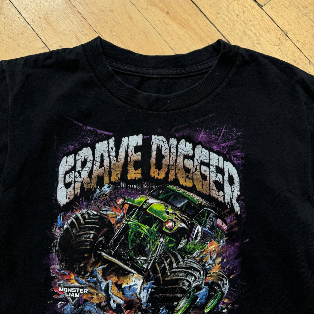 Vintage Grave Digger Monster Truck T-shirt Sz 6-8