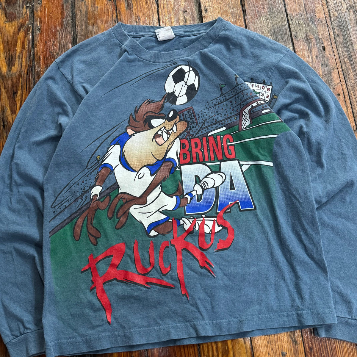 Vintage Taz Bring the Ruckus T-shirt Sz XS