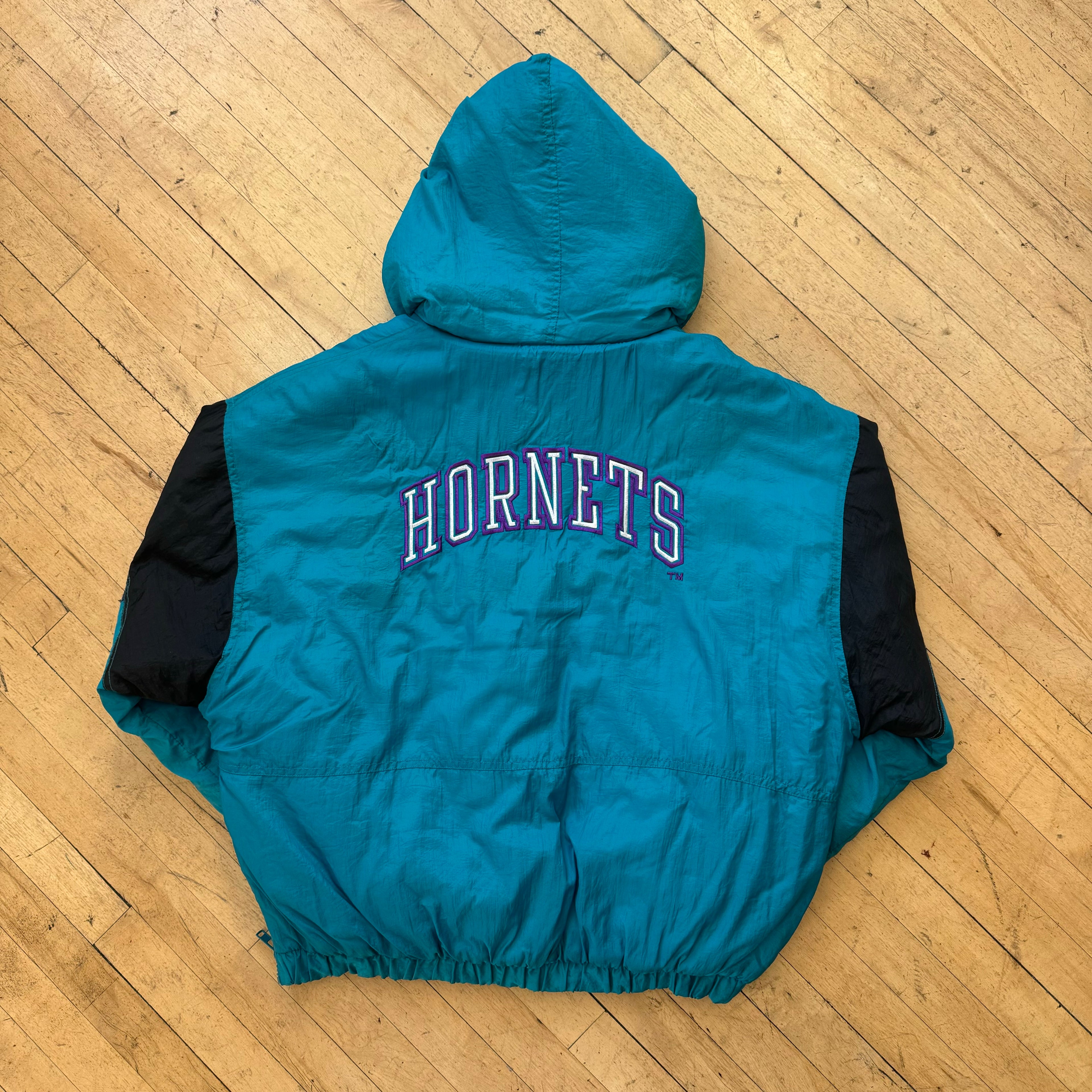 Vintage Charlotte Hornets Competitor Puffer Jacket Sz XL
