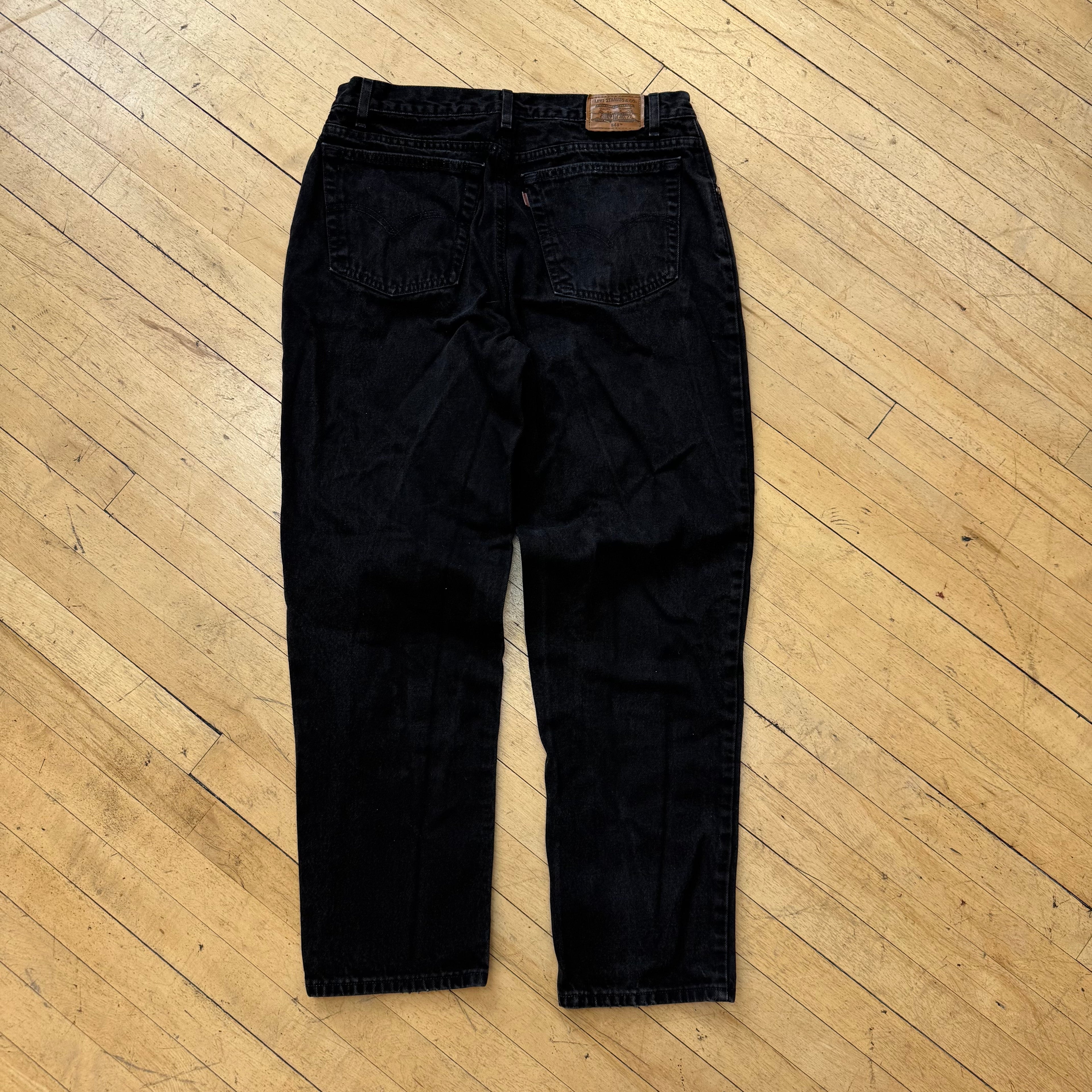 Vintage Levi’s Black Denim Jeans Sz 38x32